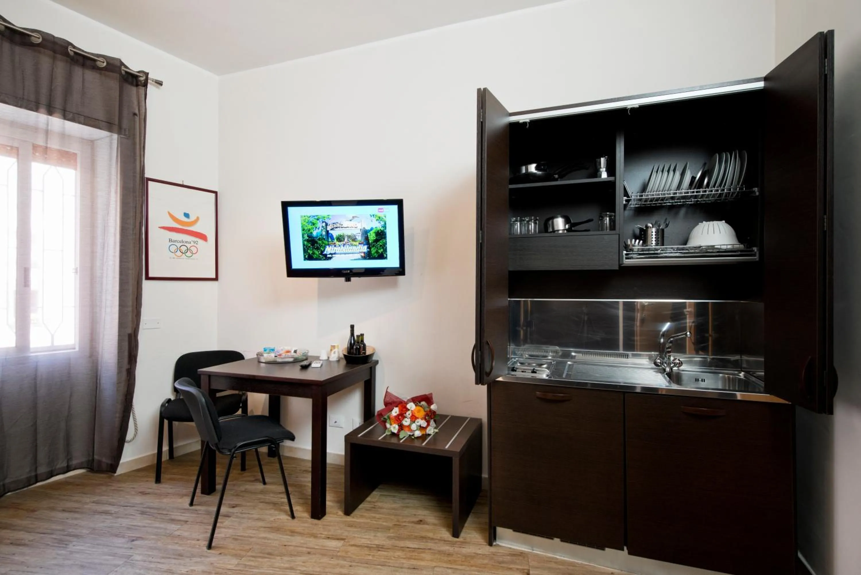 Kitchen or kitchenette in Vaticano84