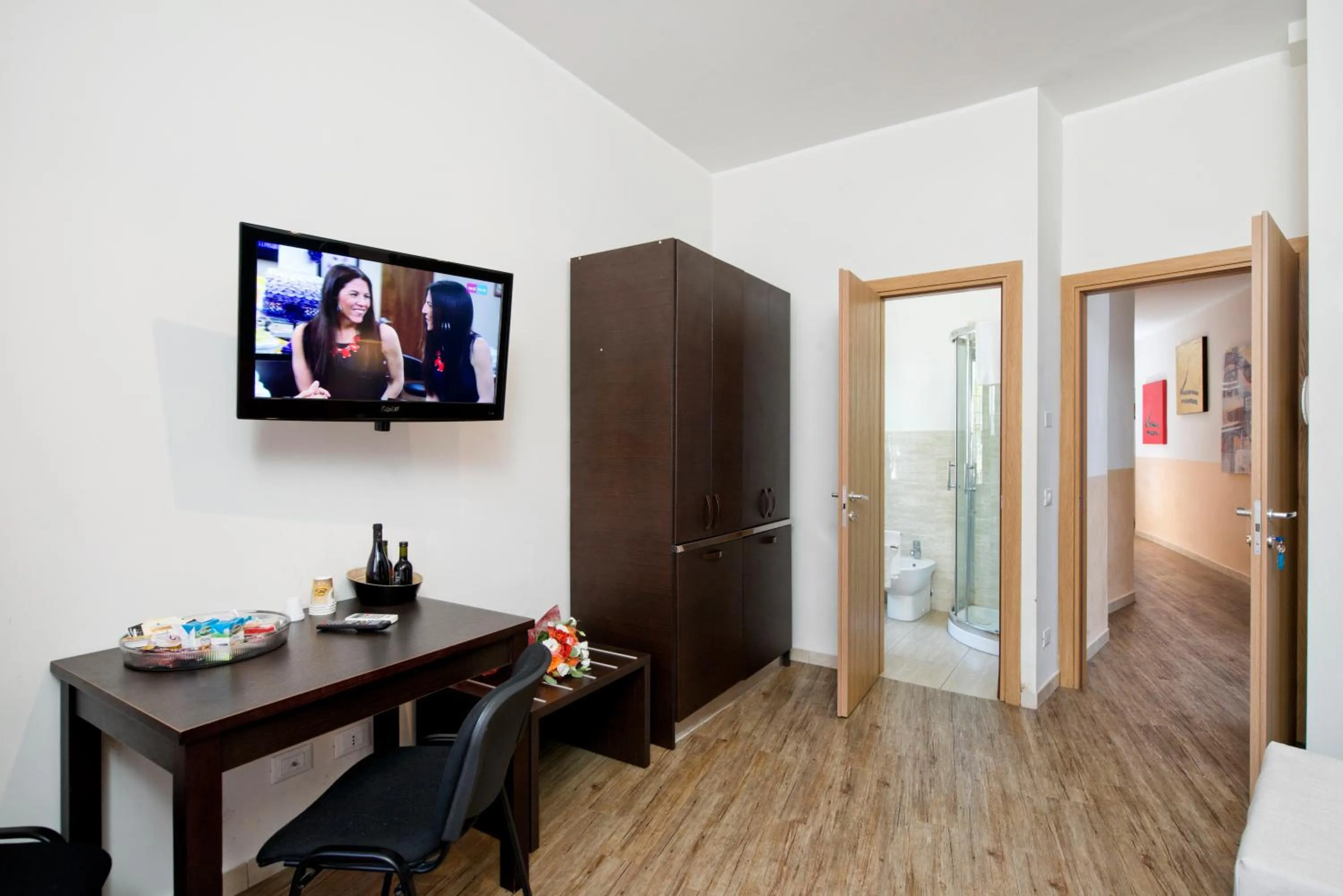 Decorative detail in Vaticano84