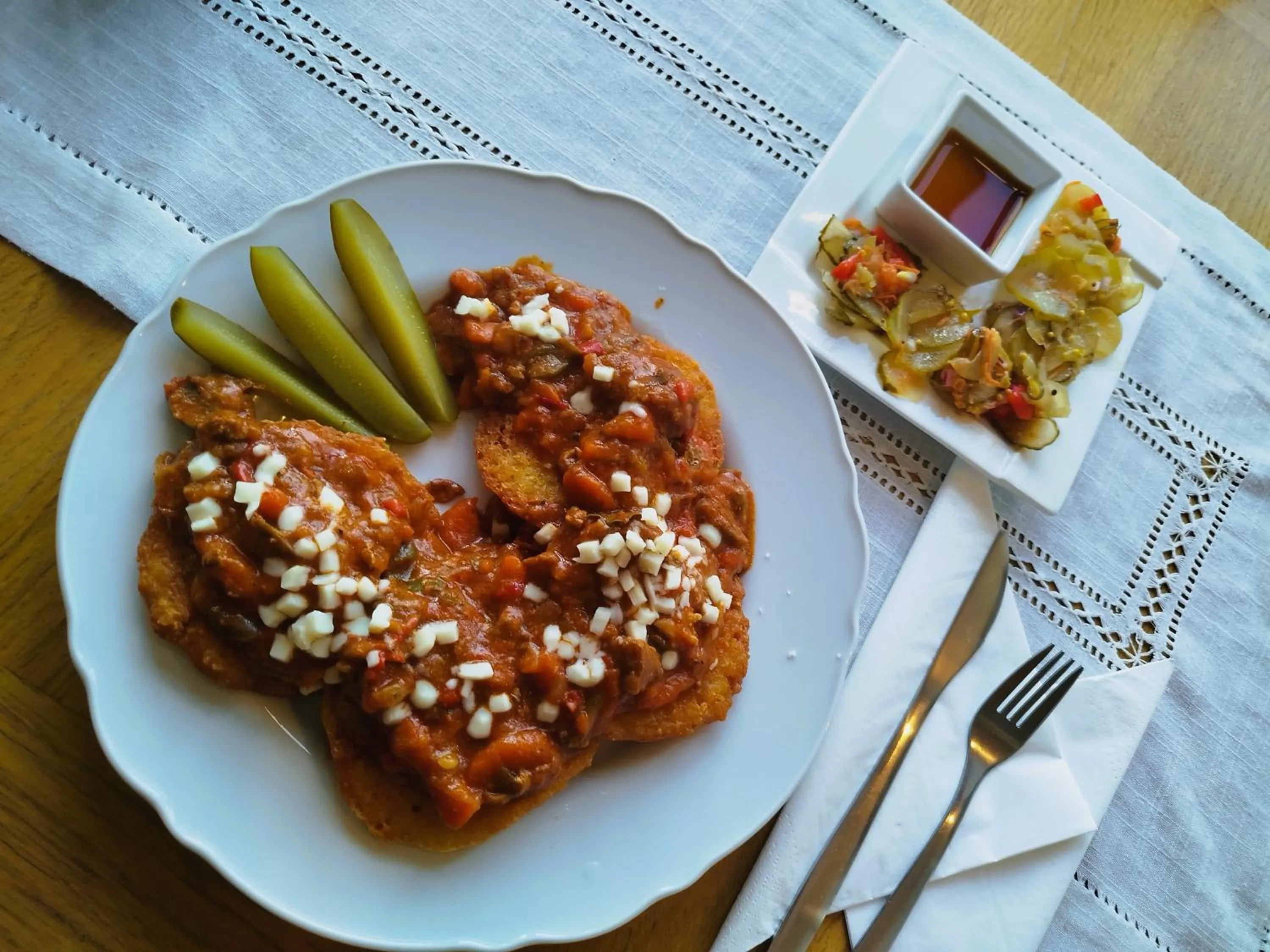 Food and drinks in Willa Pod Basztą Restauracja&Wellness