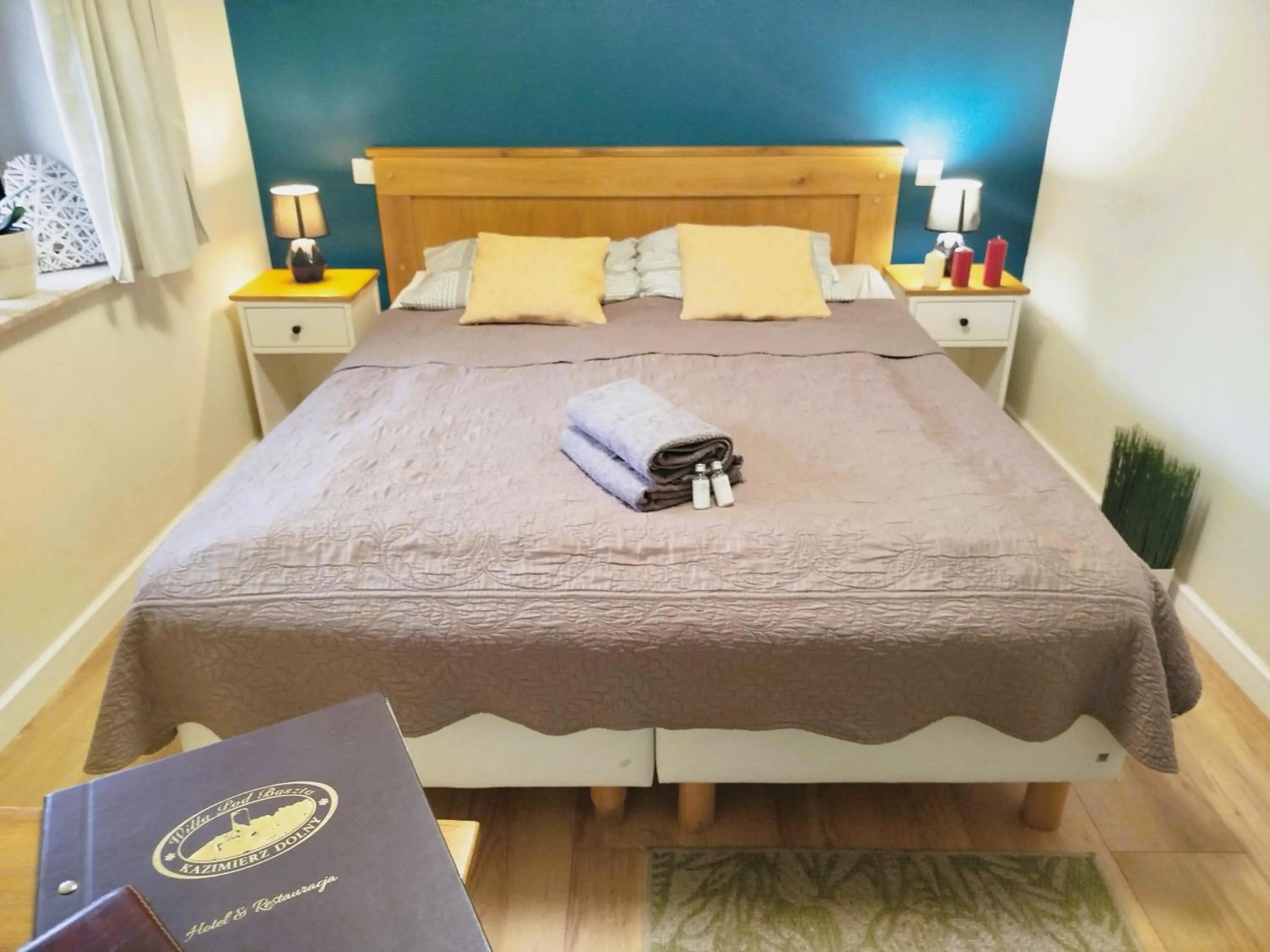 Bed in Willa Pod Basztą Restauracja&Wellness