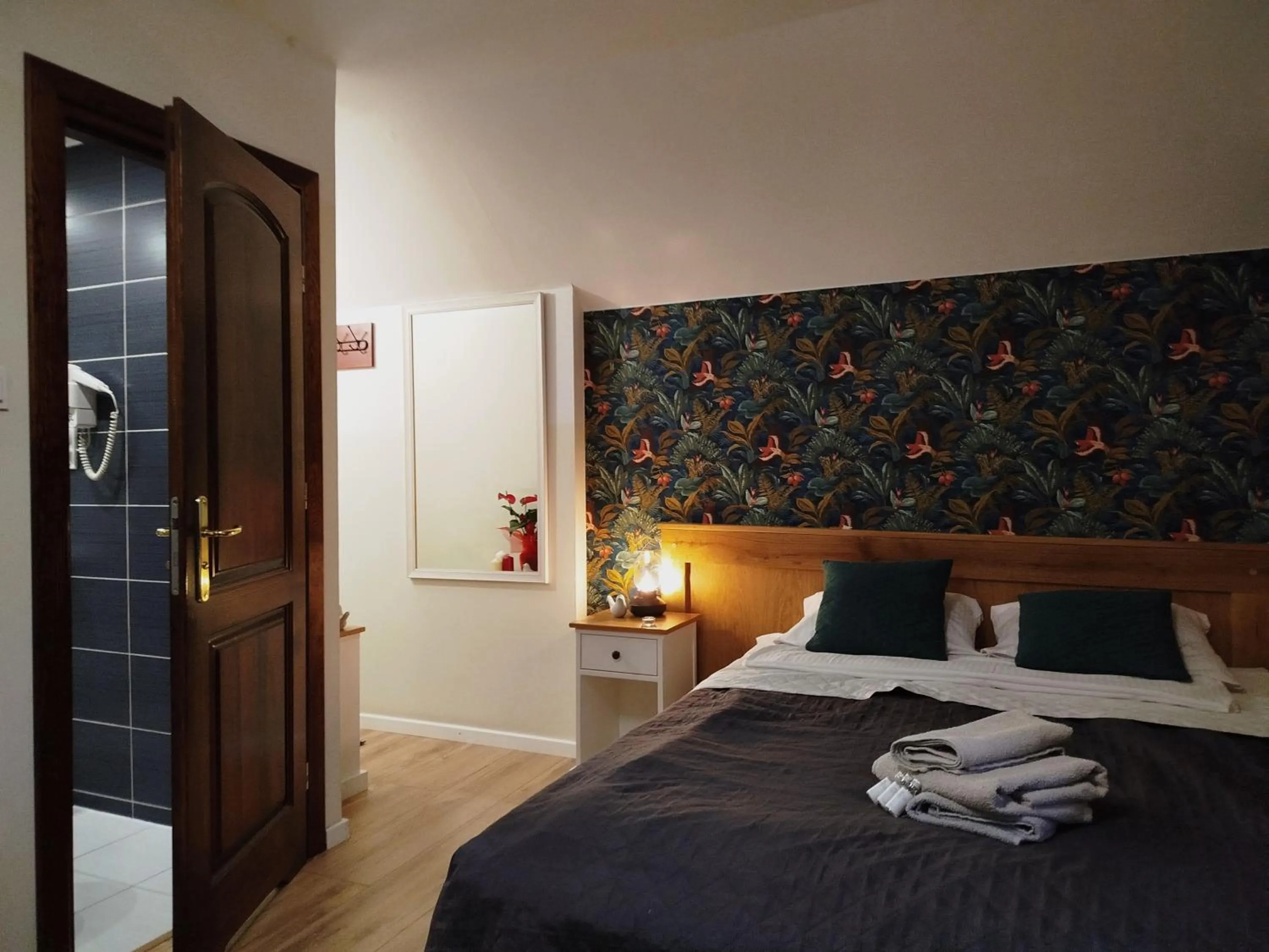 Bed in Willa Pod Basztą Restauracja&Wellness