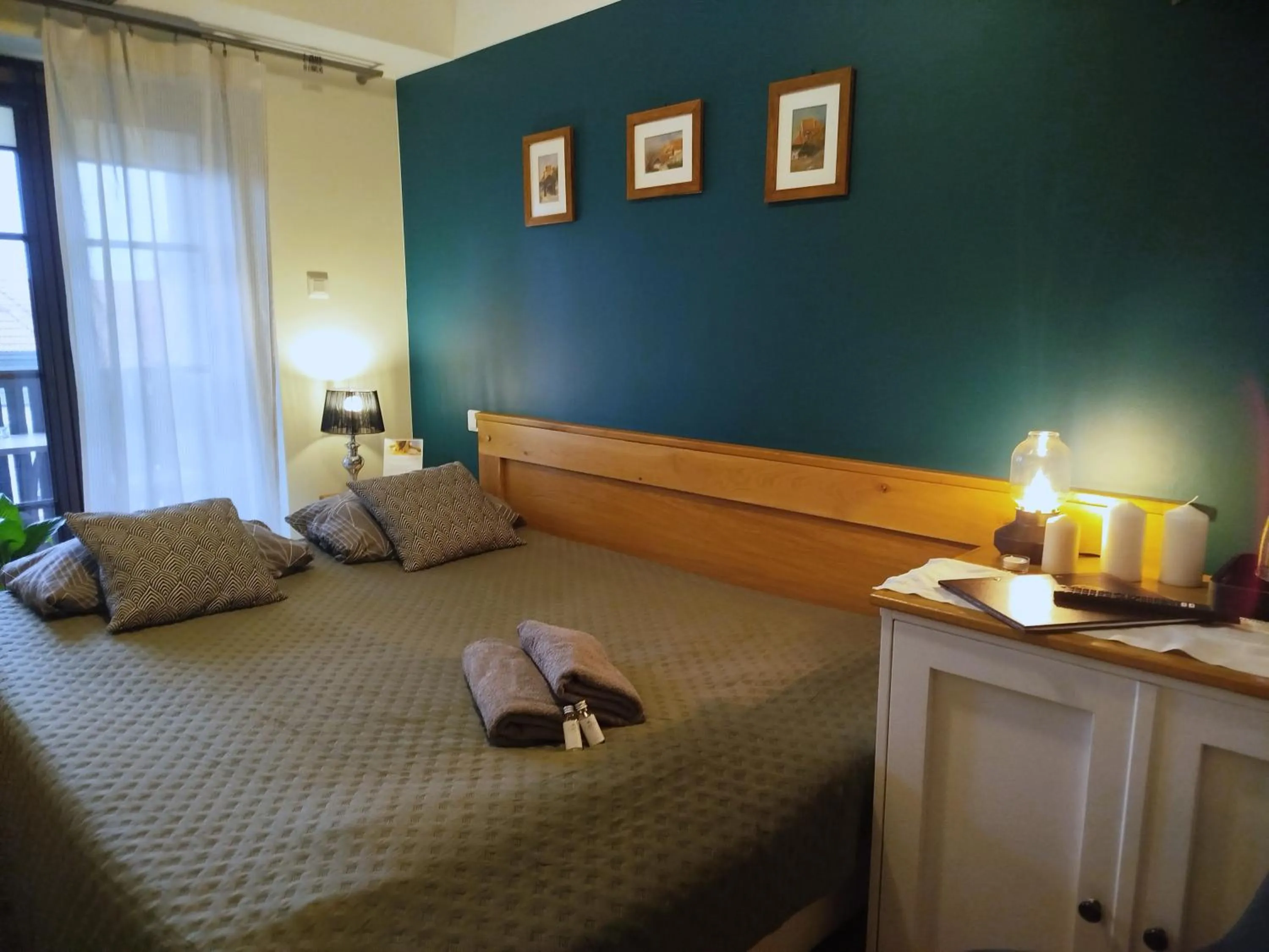 Bed in Willa Pod Basztą Restauracja&Wellness