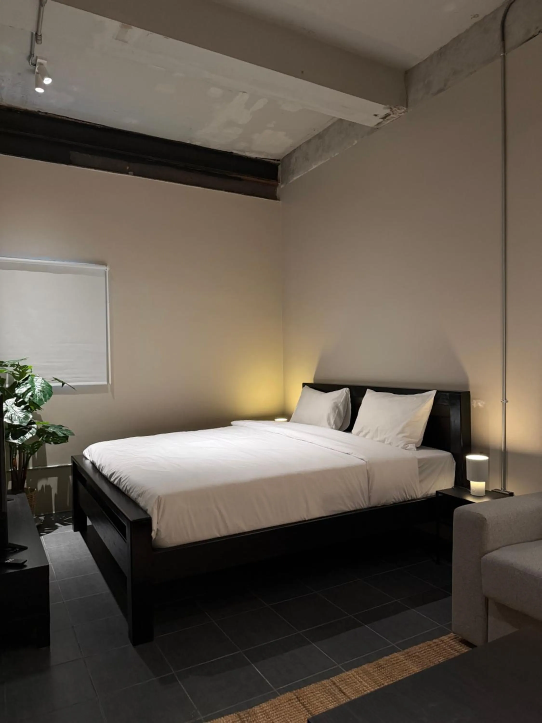 Bedroom, Bed in Luk Hostel