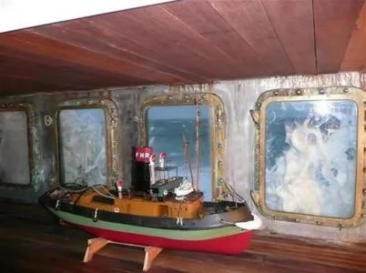 Decorative detail in Hôtel Kermor