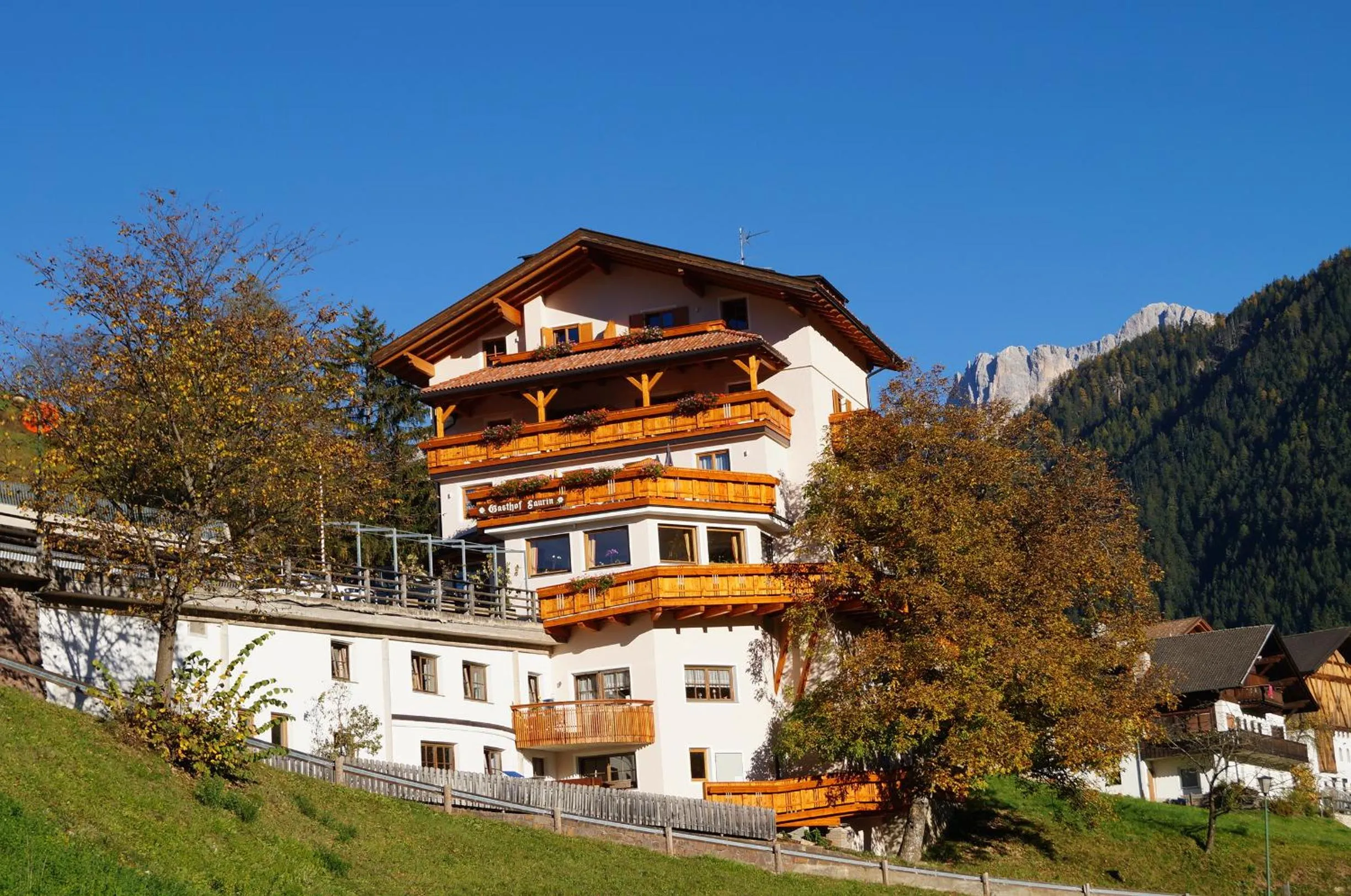 Facade/entrance in Hotel Laurin