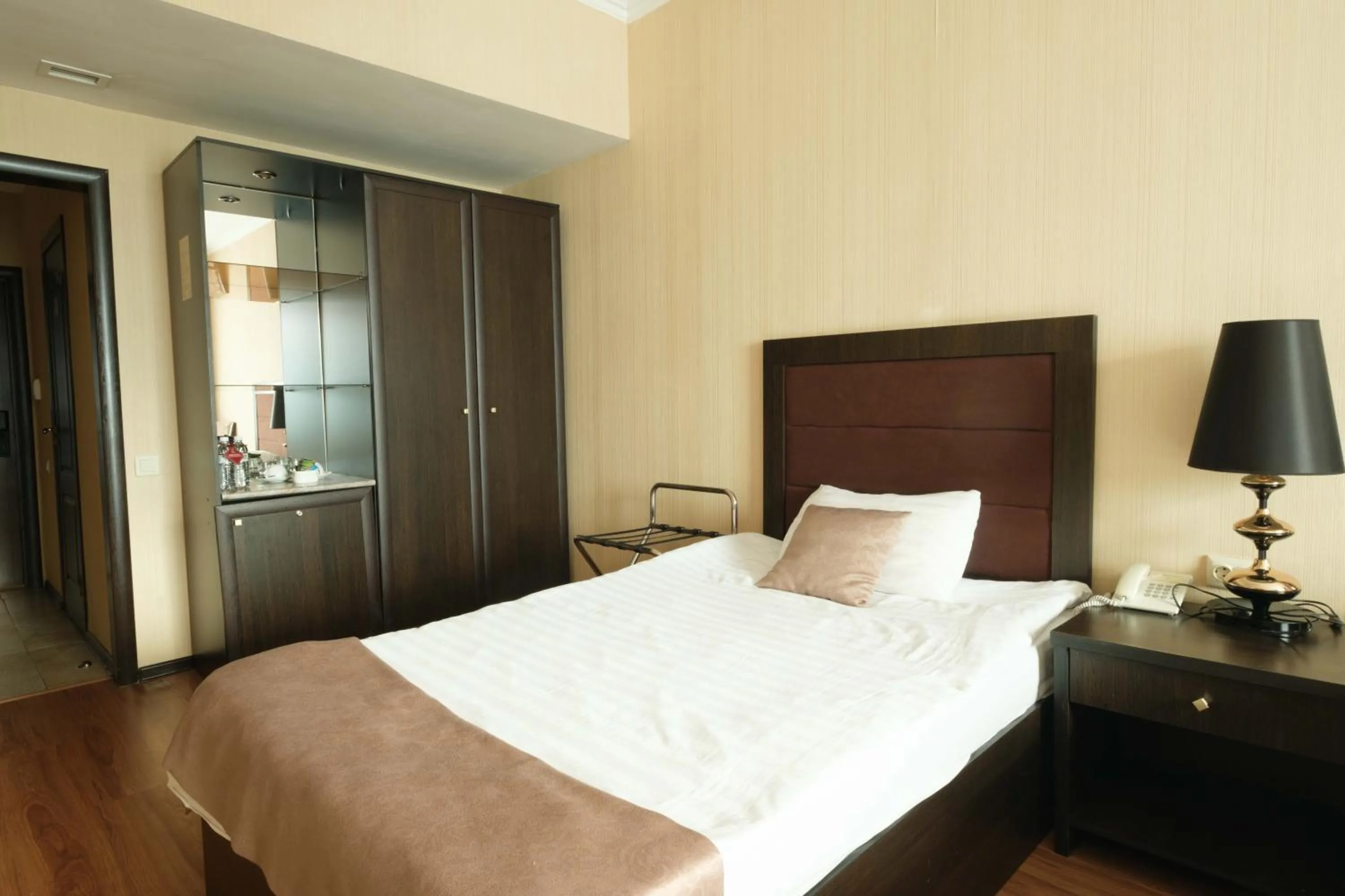 Bed in REIKARTZ PARK ASTANA ex-Royal Park Hotel & SPA