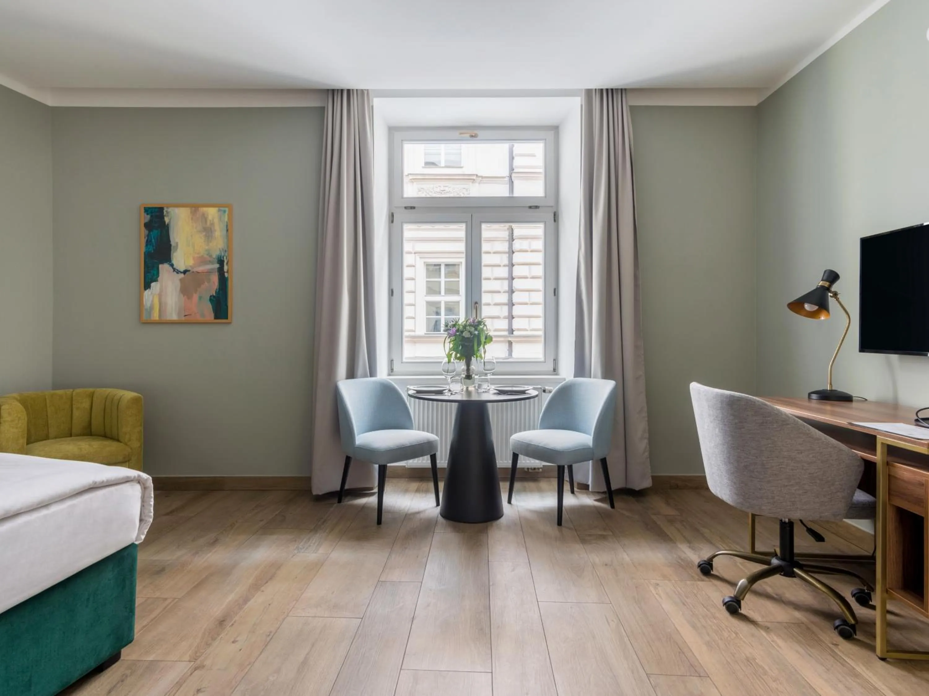 View (from property/room), Bed in Numa Prague Libusa