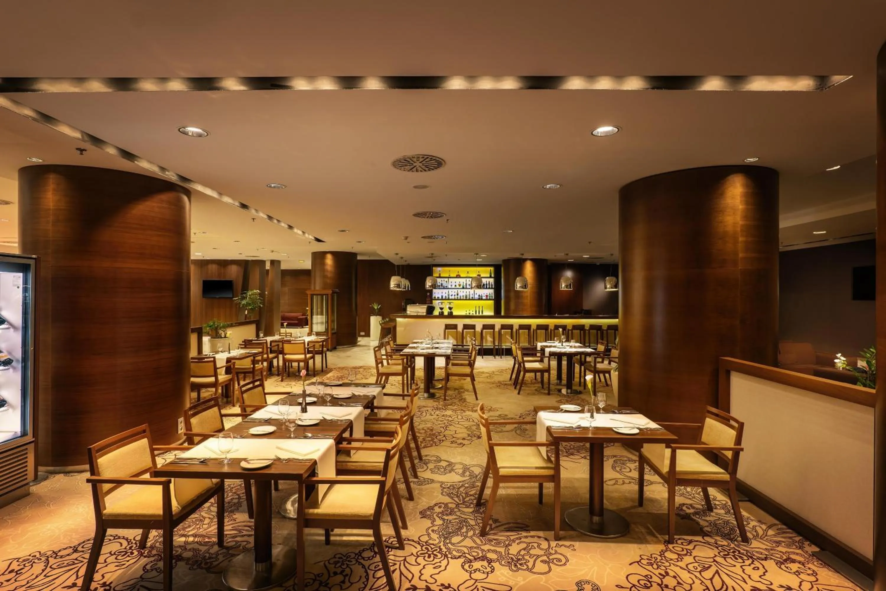 Restaurant/places to eat in DoubleTree By Hilton Košice