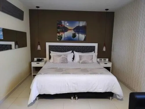 Photo of the whole room in Hotel American Visa Cali