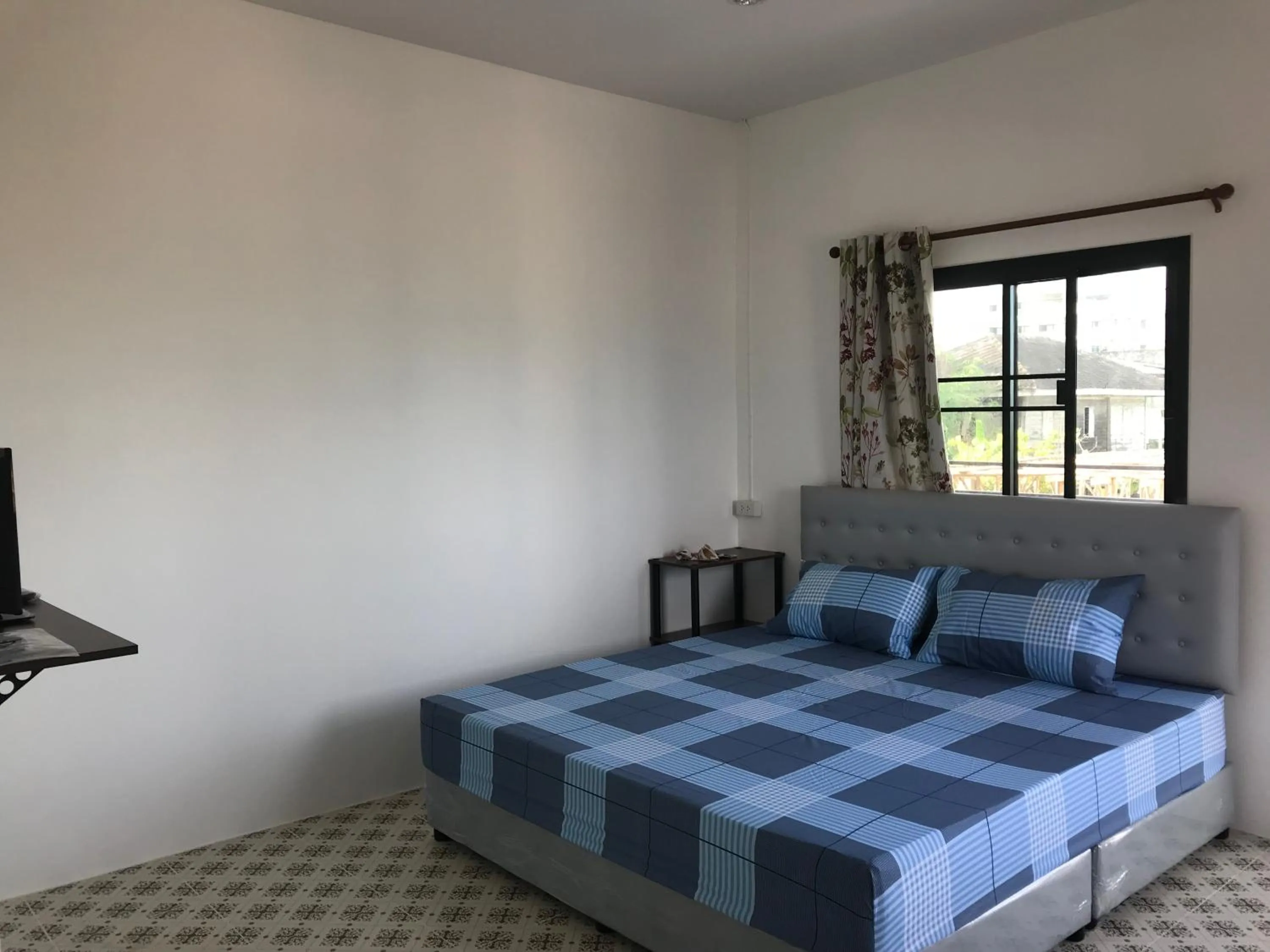 Bed in grandmabalcony