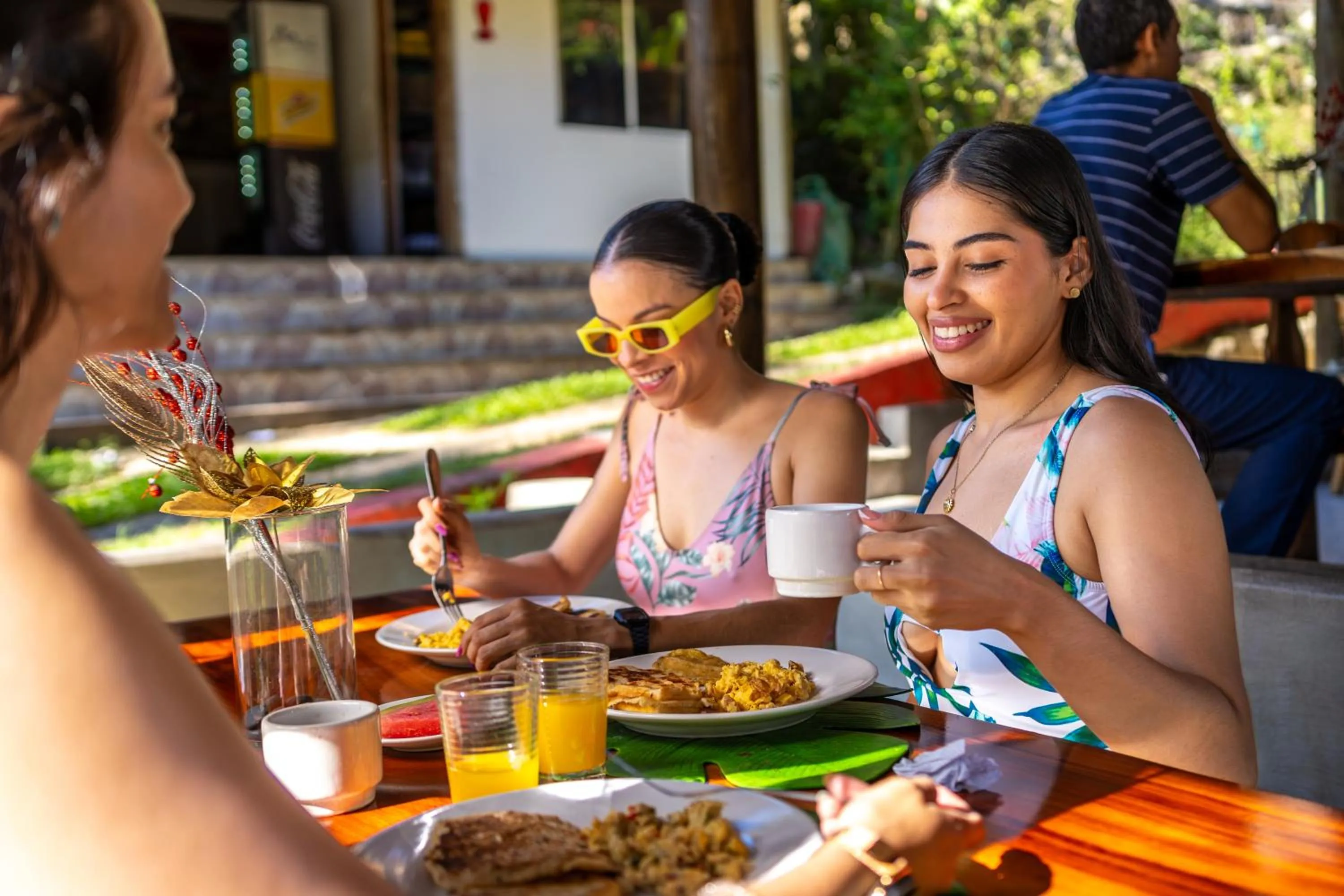 Breakfast in MINCA Chunuu - glamping - coworking MINCA