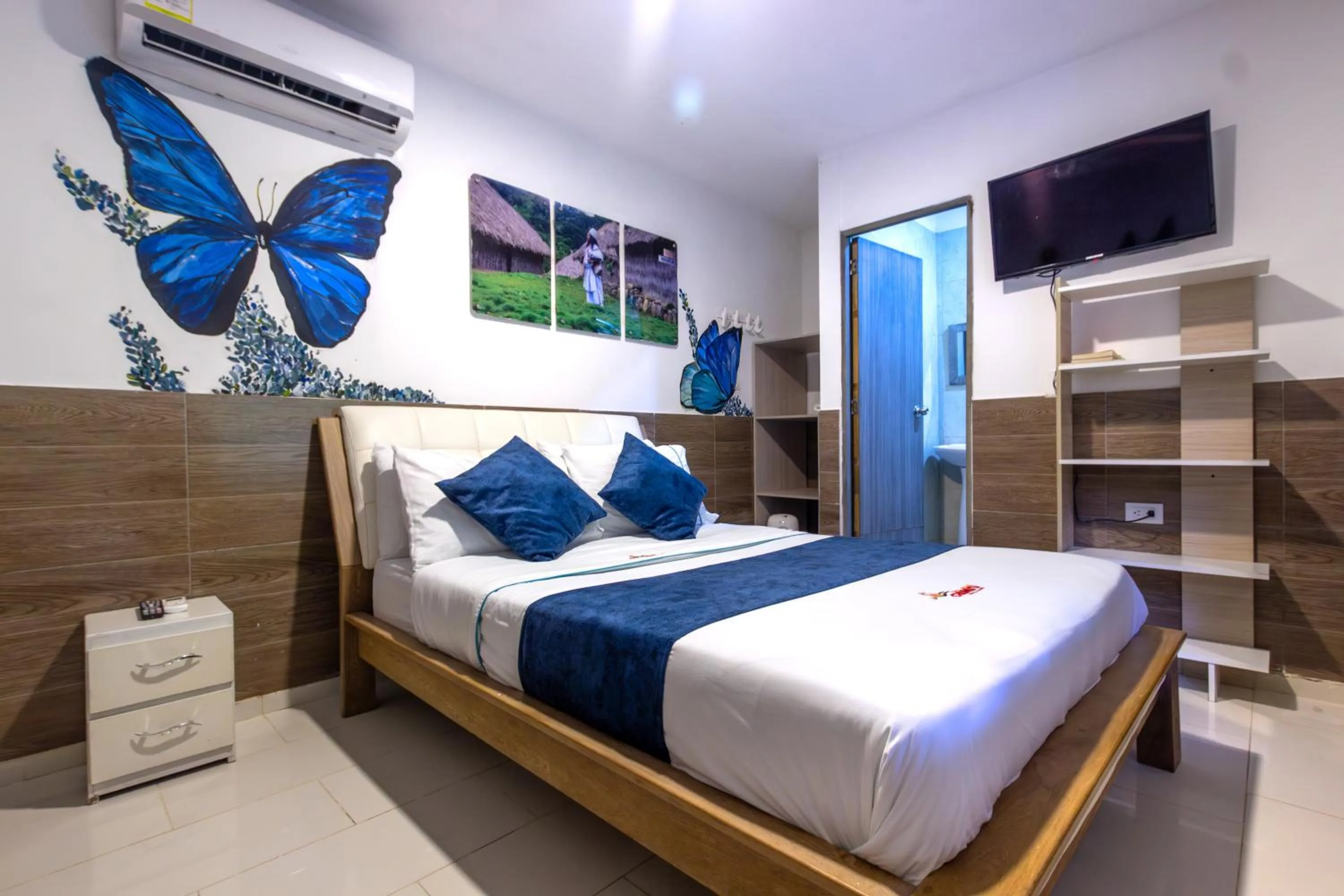 TV and multimedia, Bed in MINCA Chunuu - glamping - coworking MINCA