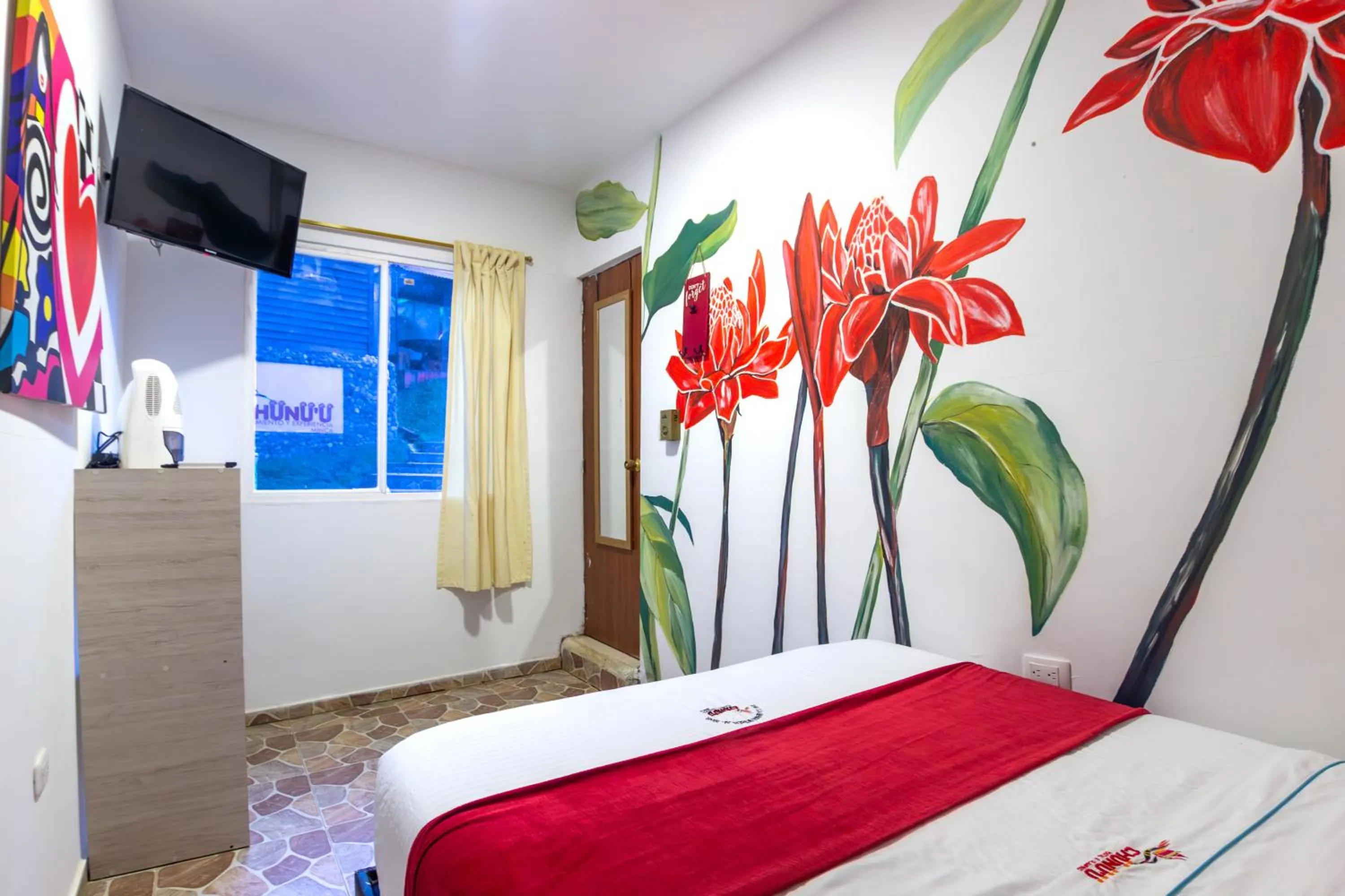 TV and multimedia, Bed in MINCA Chunuu - glamping - coworking MINCA
