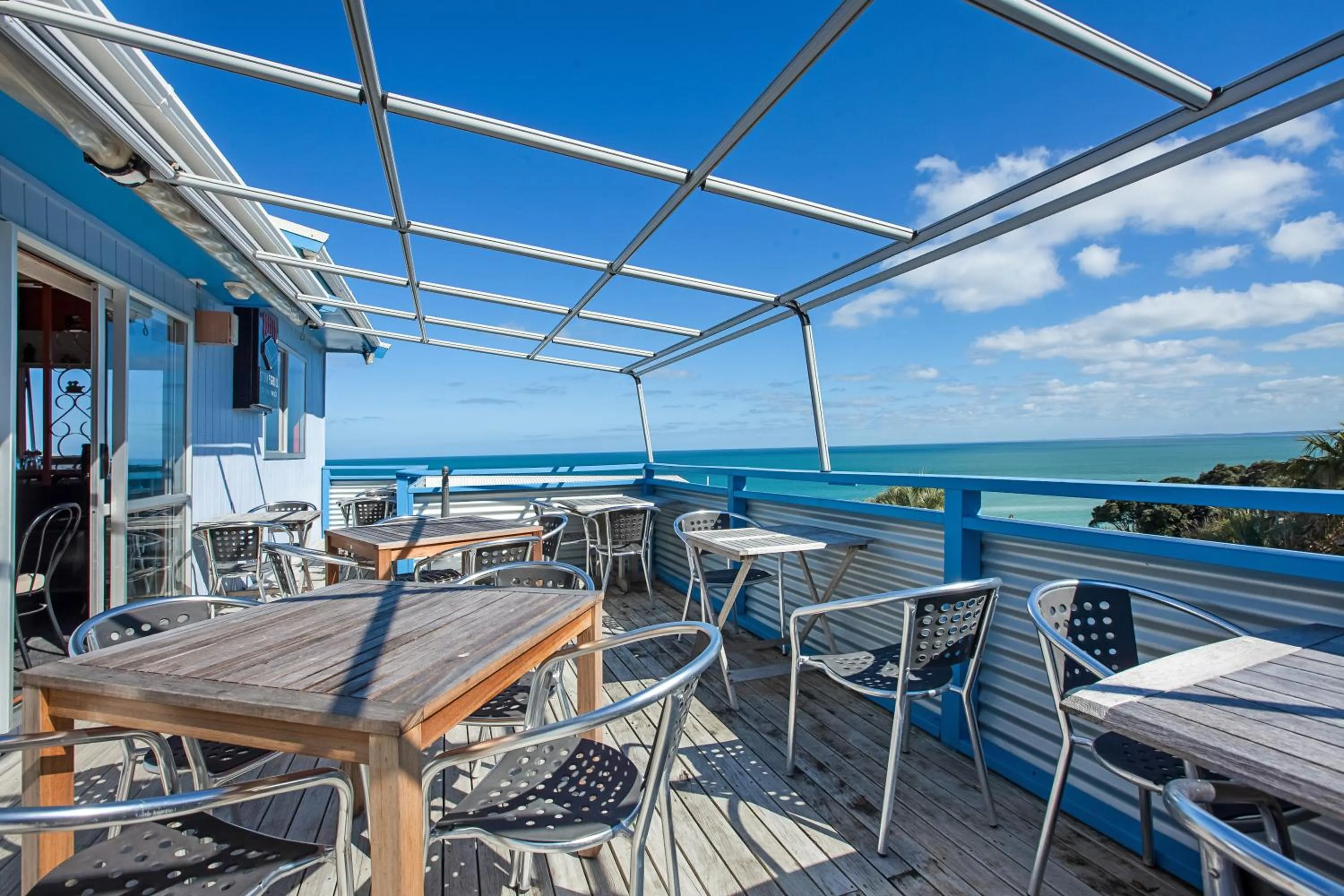 Property building in Ahipara Bay Motel