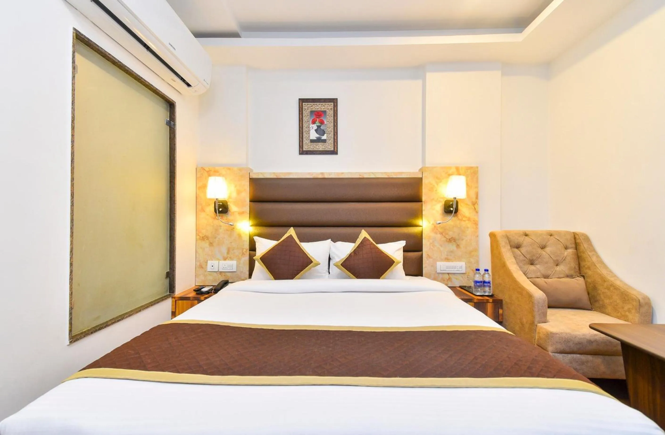 Bed in Hotel Suncity Plaza, Sitapura, Jaipur