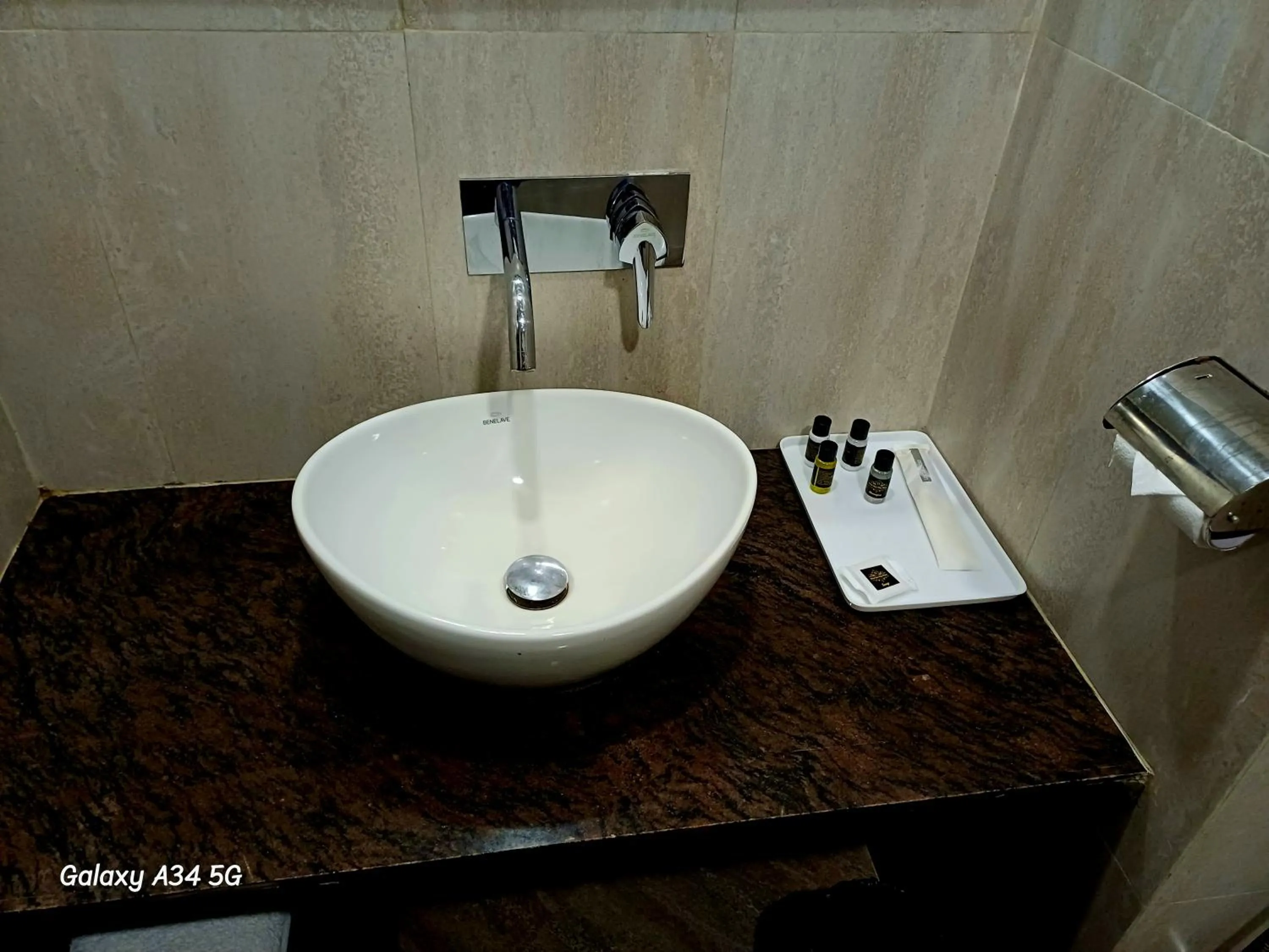 Bathroom in Hotel Suncity Plaza, Sitapura, Jaipur