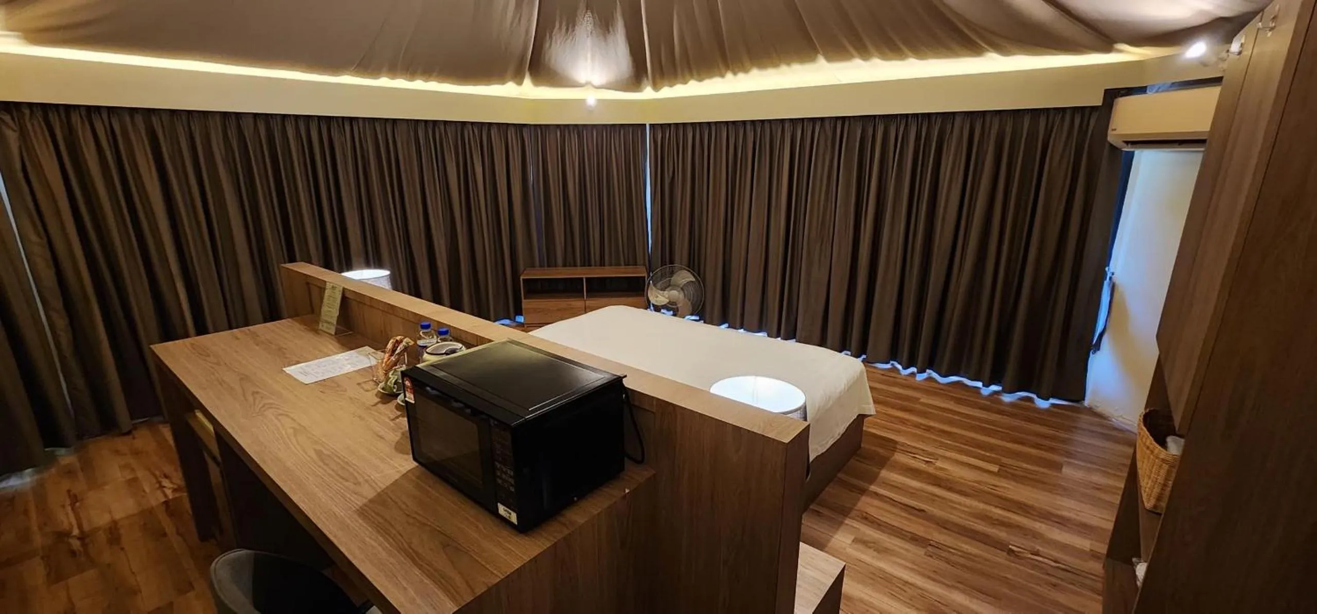 Bedroom in Boulder Valley