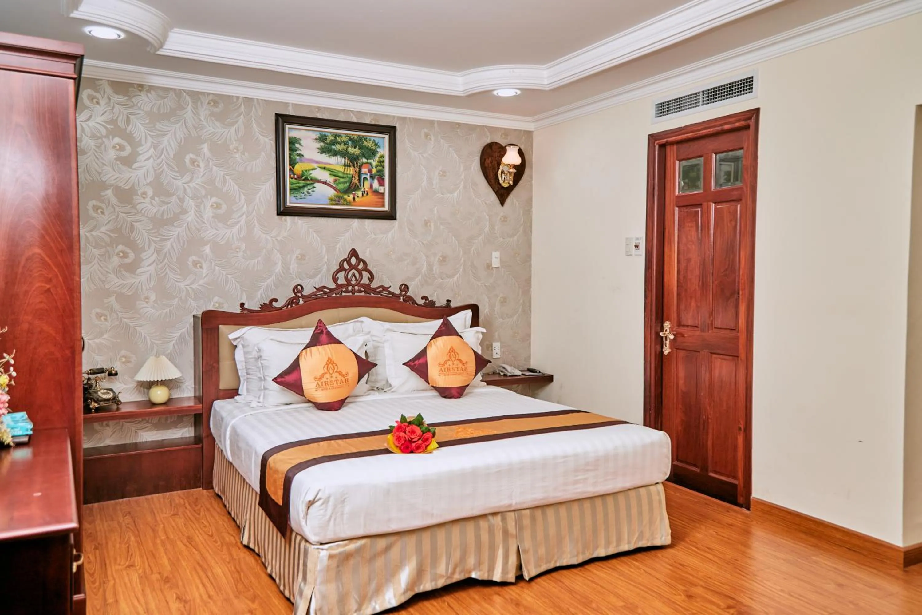 Bedroom, Bed in Air Star Hotel