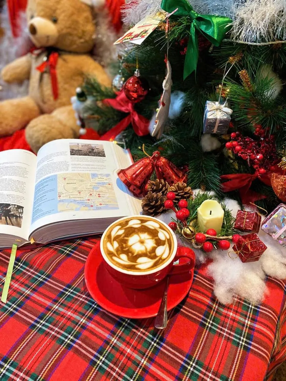 Food and drinks in Air Star Hotel