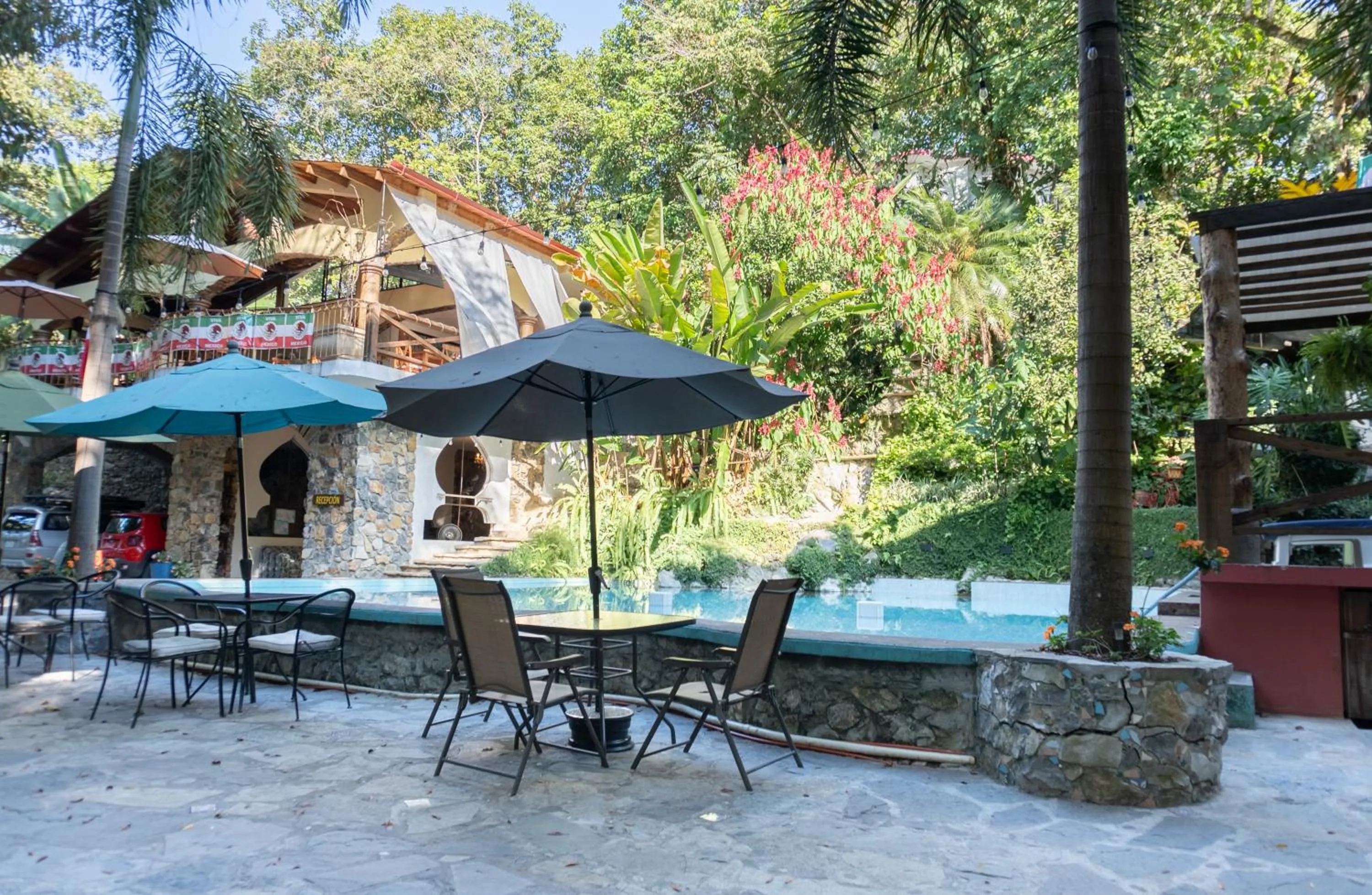 Pool view in Hotel Paraíso Encantado