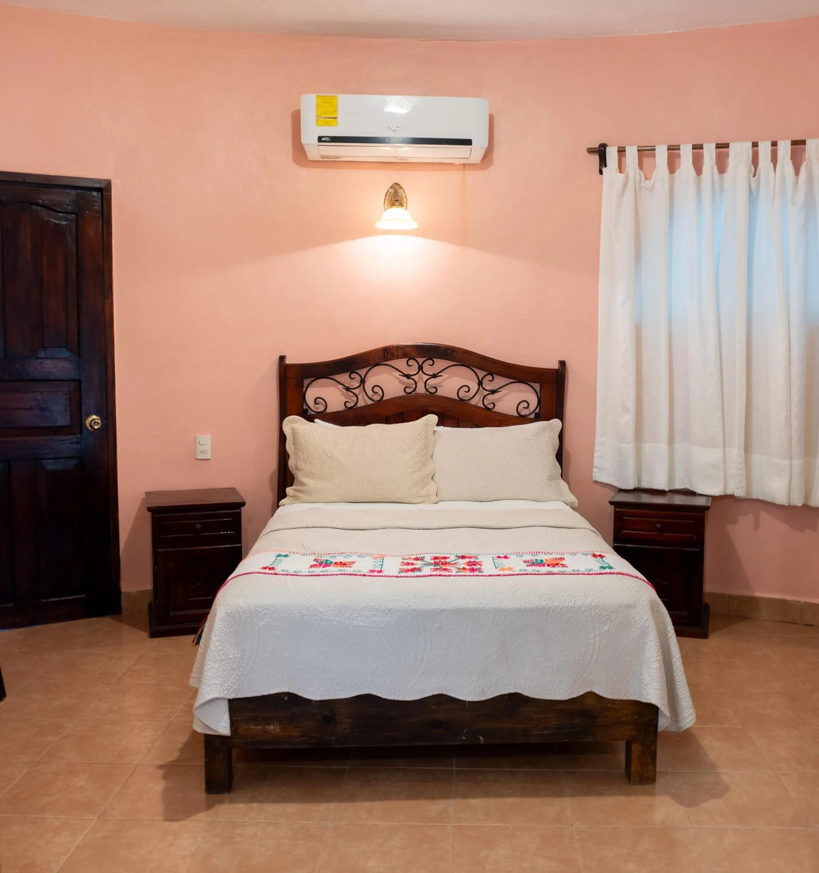 Bedroom, Bed in Hotel Paraíso Encantado