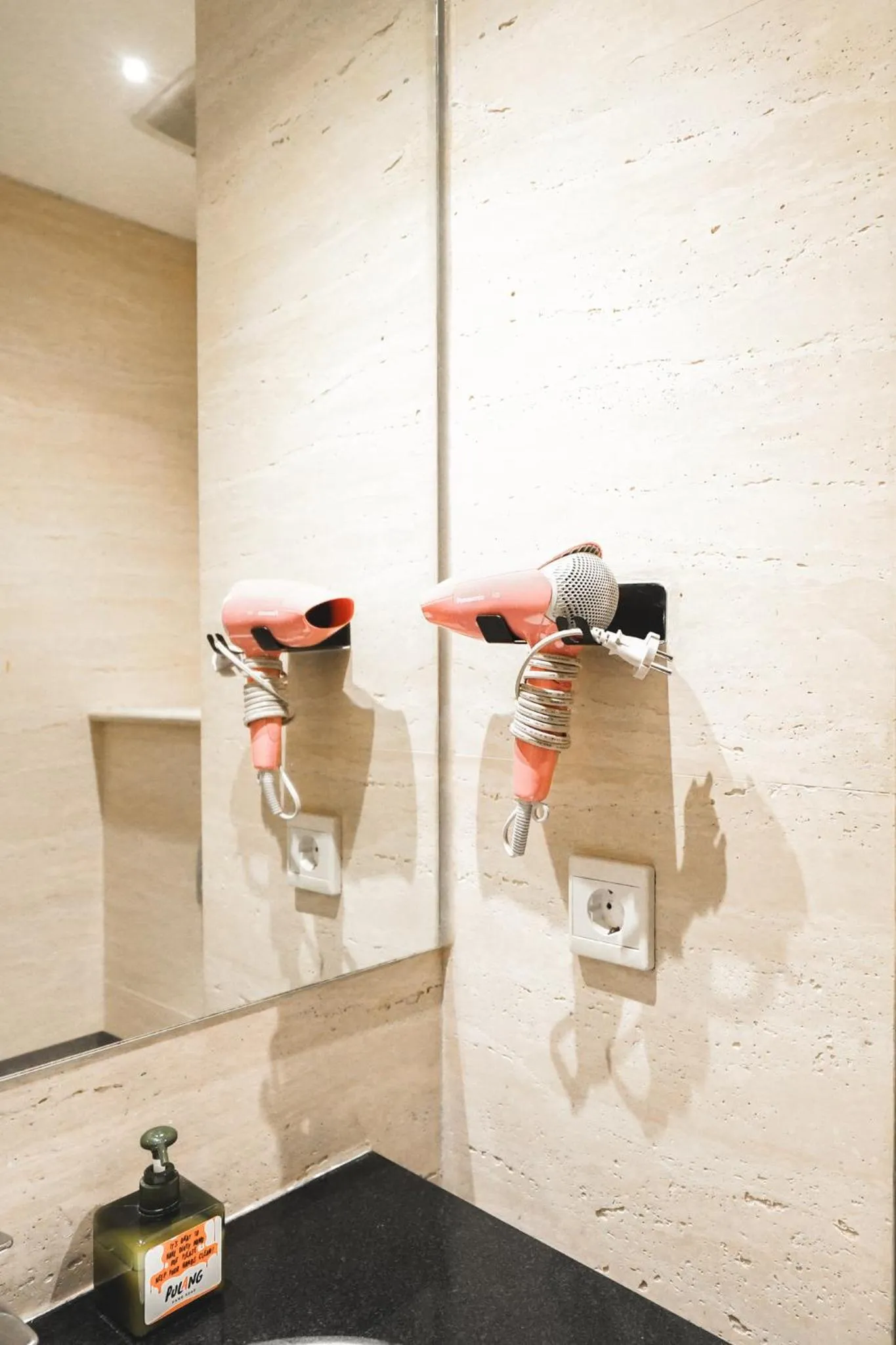 Bathroom in PULANG ke UTTARA