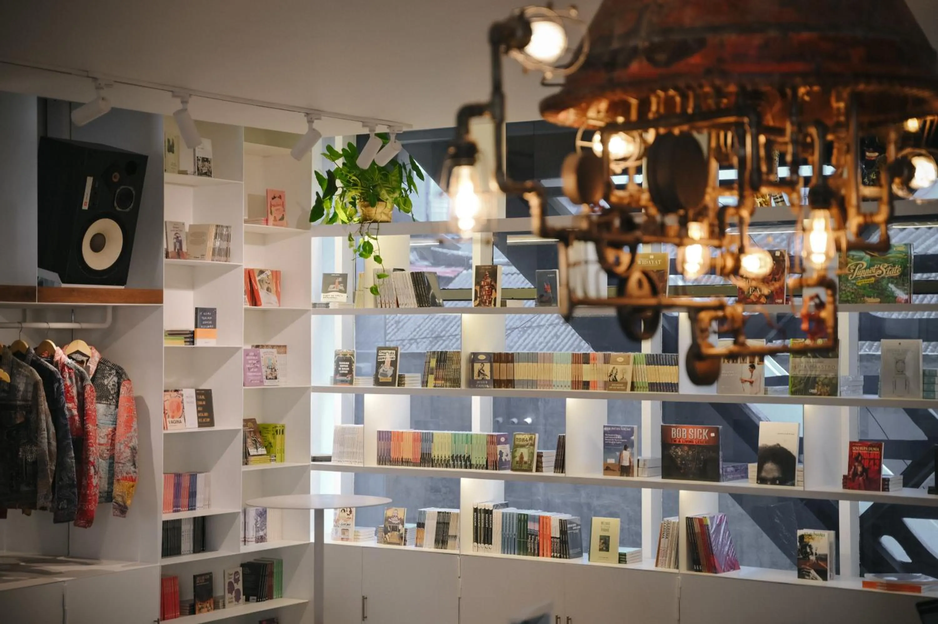 Library in PULANG ke UTTARA