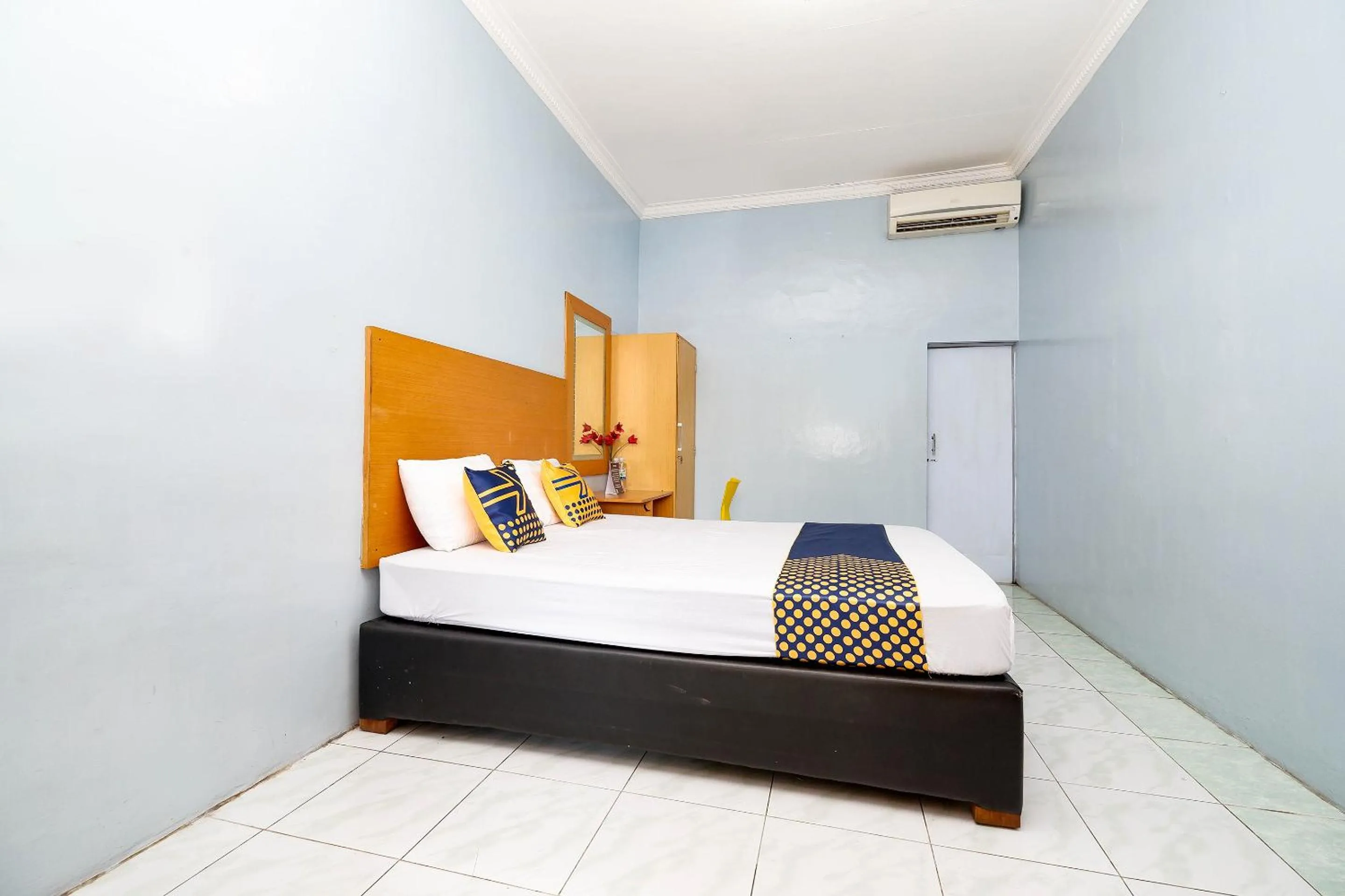 Bedroom, Bed in Griya Sakura Syariah near UMS