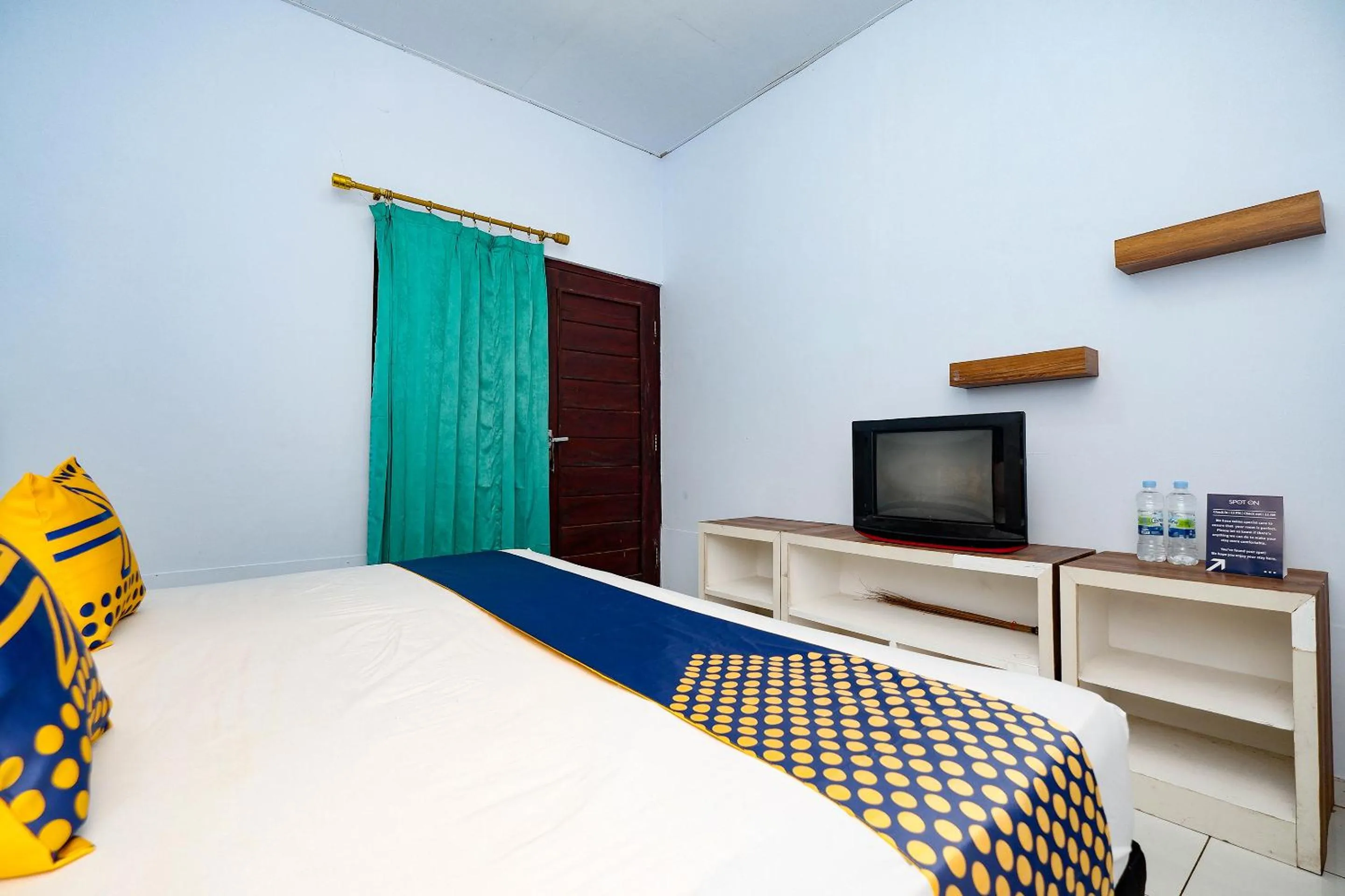 Bedroom, Bed in Griya Sakura Syariah near UMS