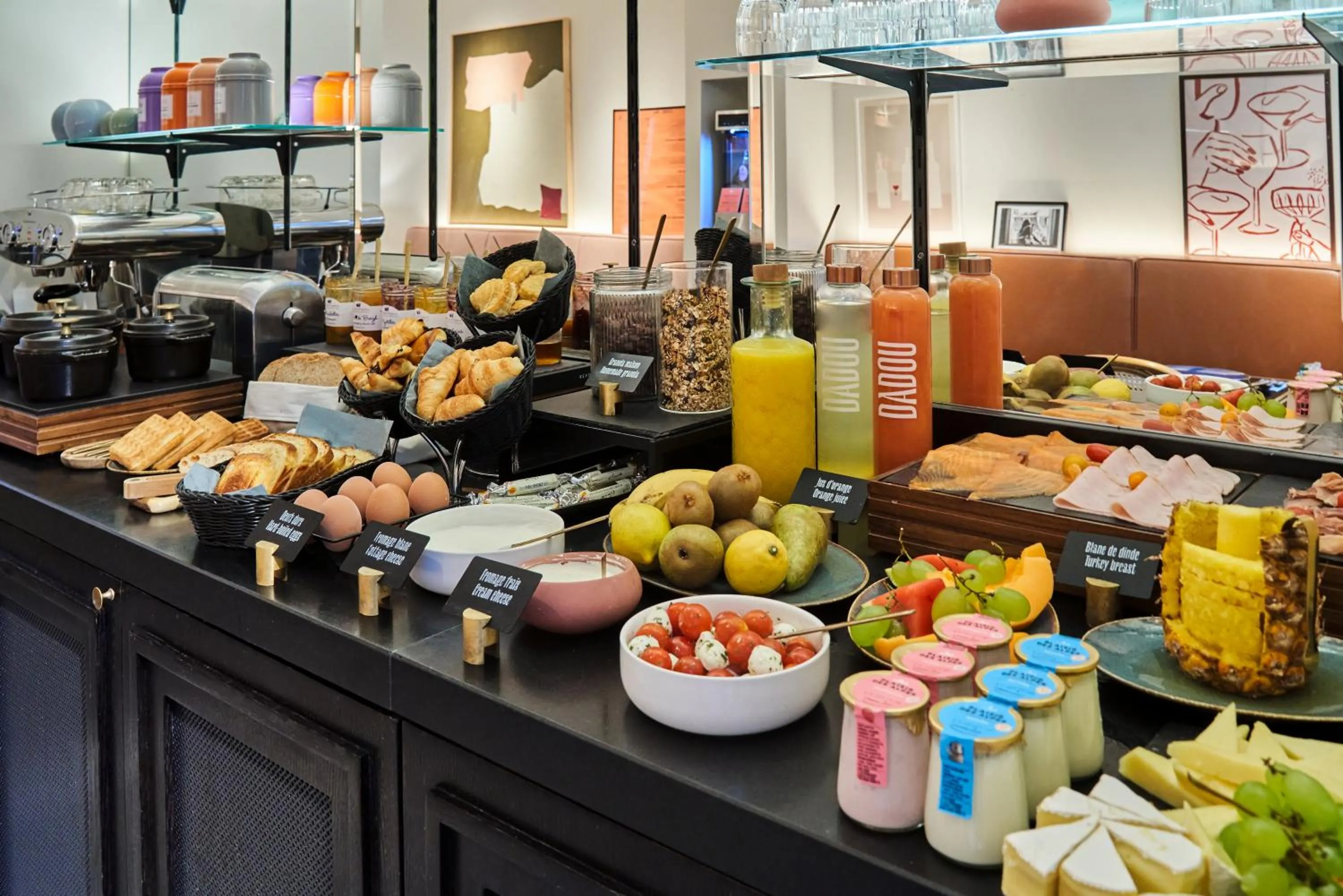 Breakfast in Dadou Paris