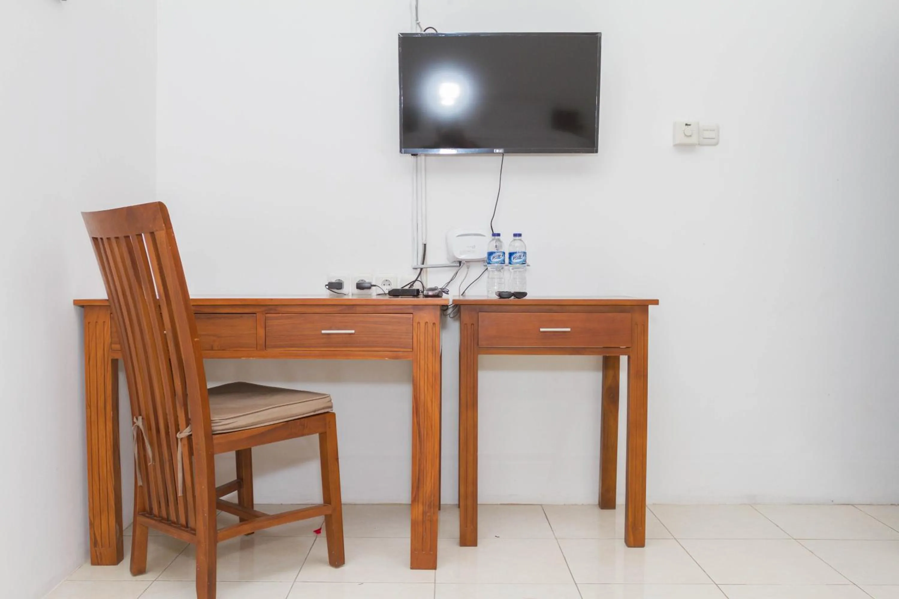 Bedroom in RedDoorz near Jatinangor Town Square