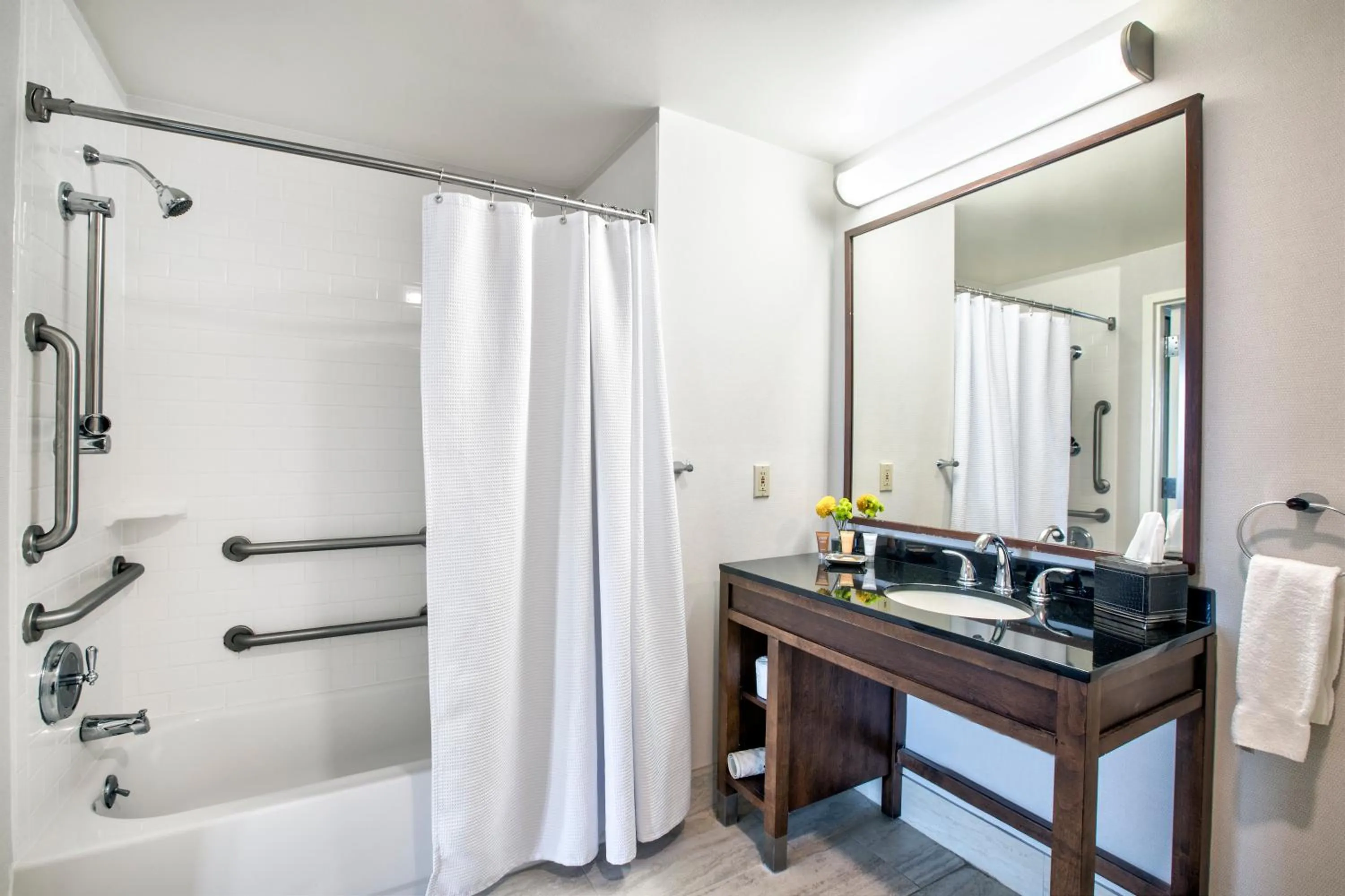 Bathroom in Hotel Gettysburg