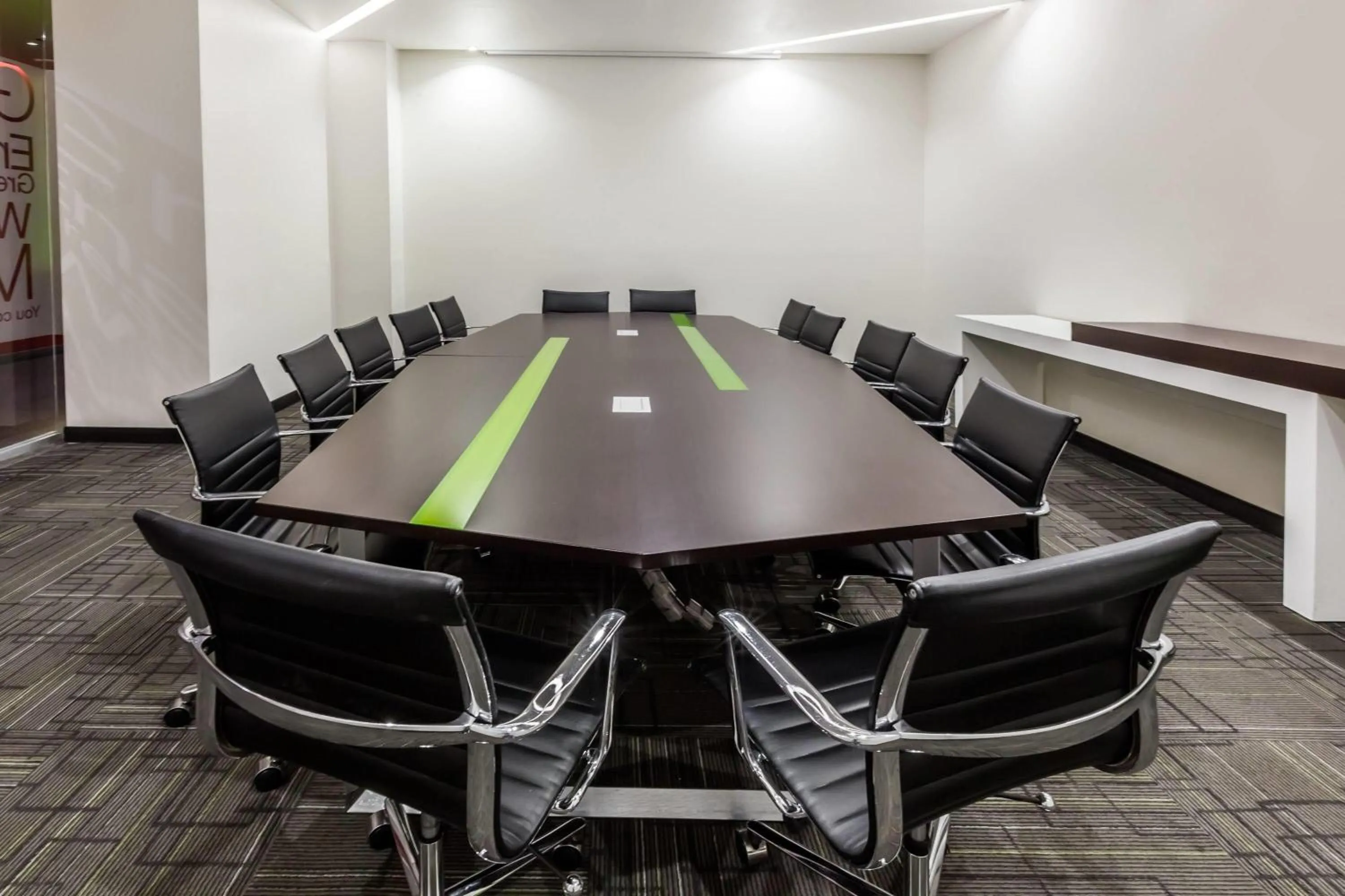 Meeting/conference room in Ramada Encore by Wyndham Guadalajara Sur