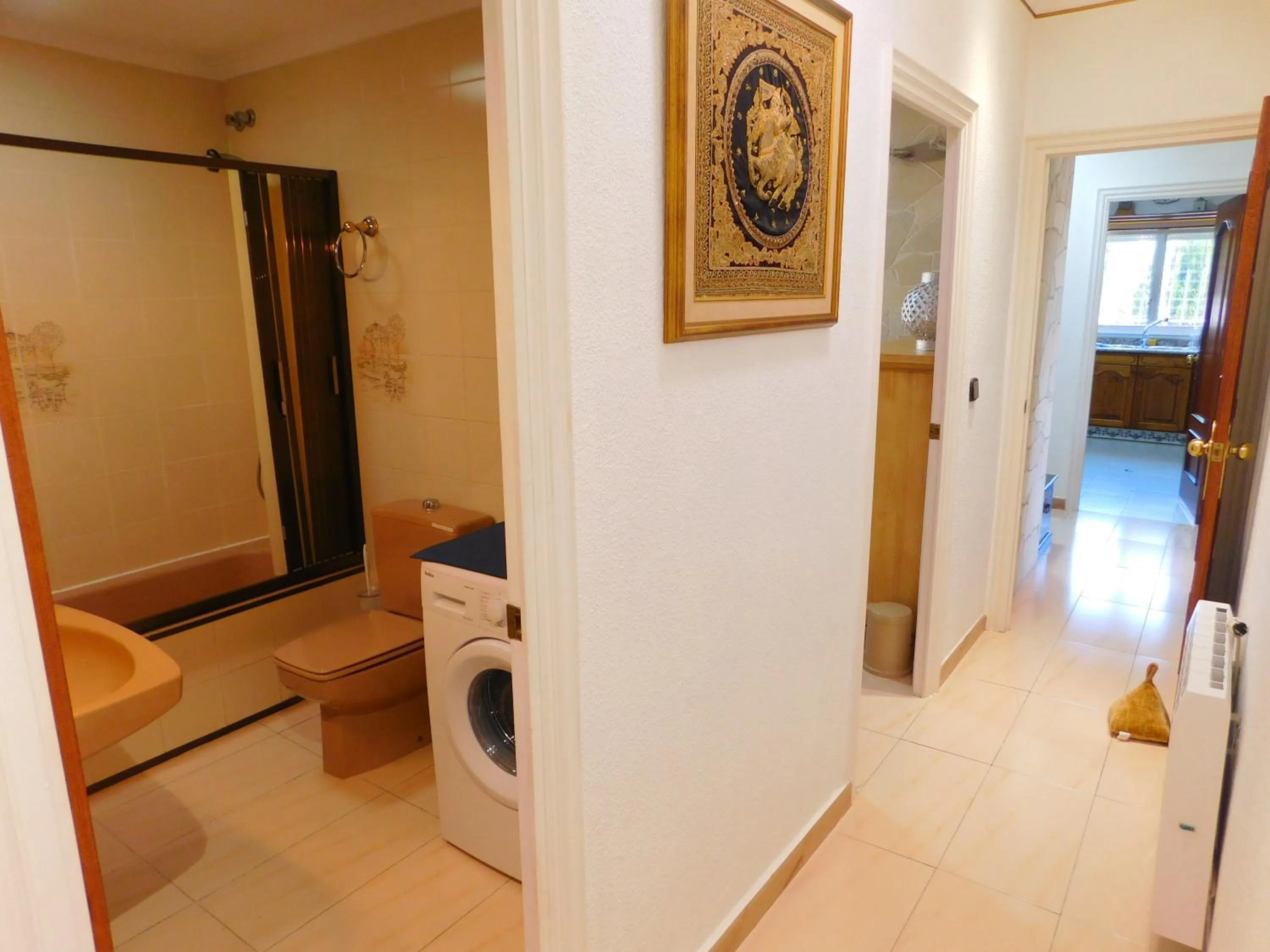 Bathroom in GMID IMMO Casa Canyelles