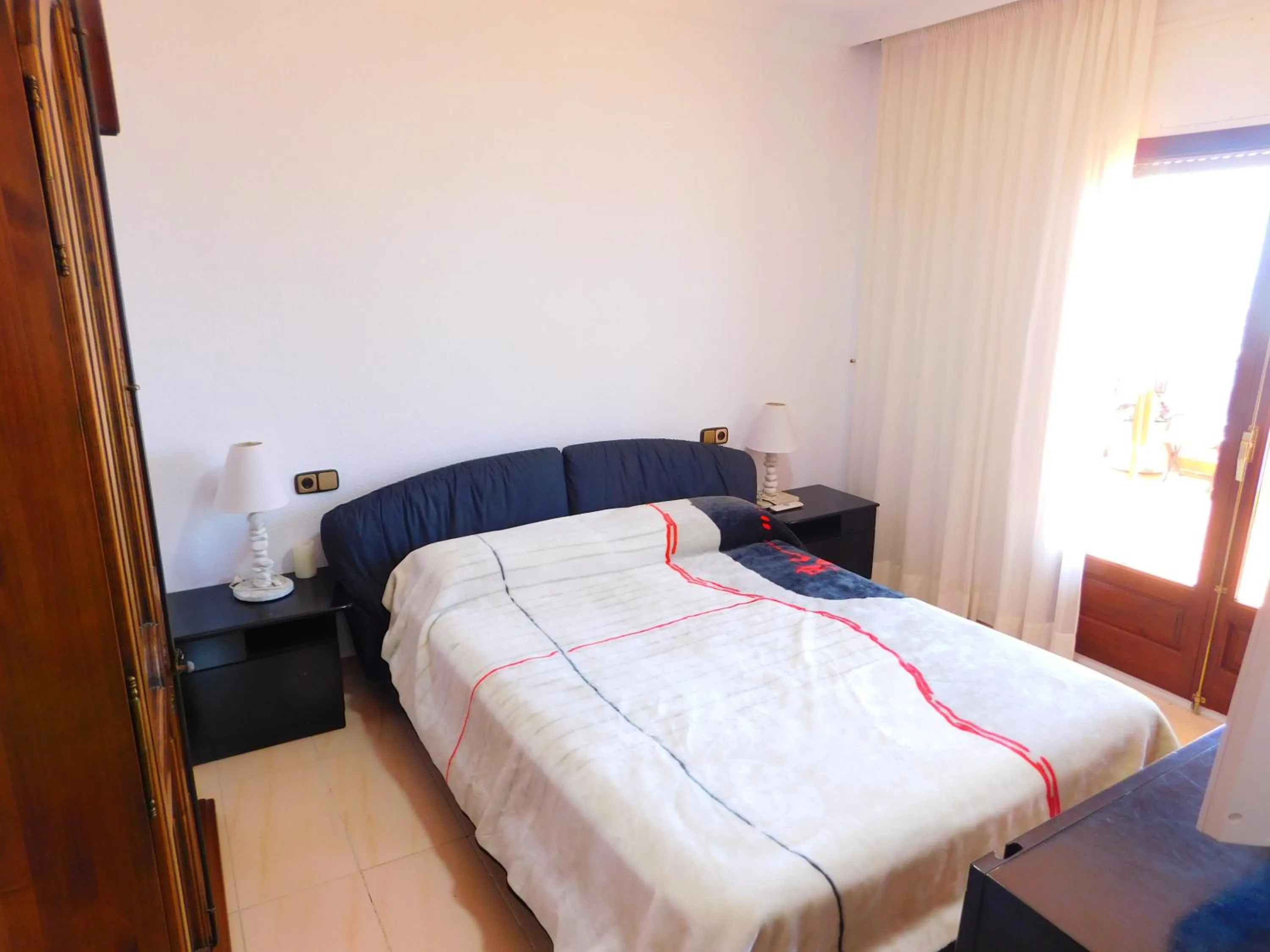 Bed in GMID IMMO Casa Canyelles