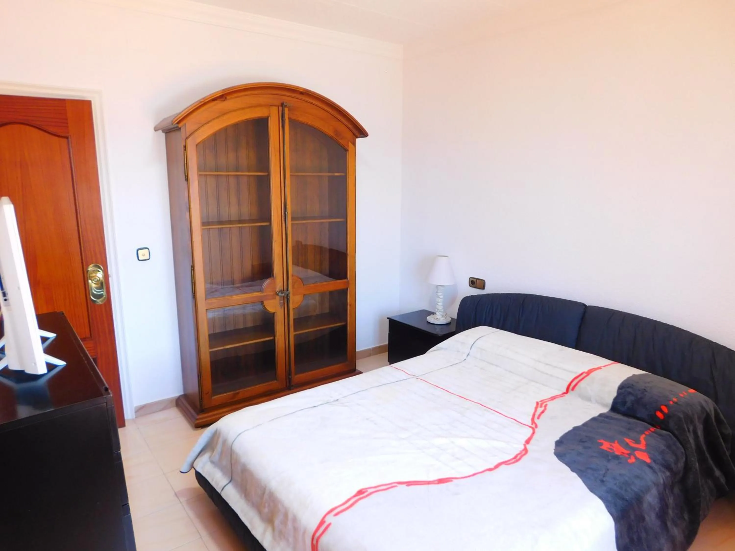 Bed in GMID IMMO Casa Canyelles