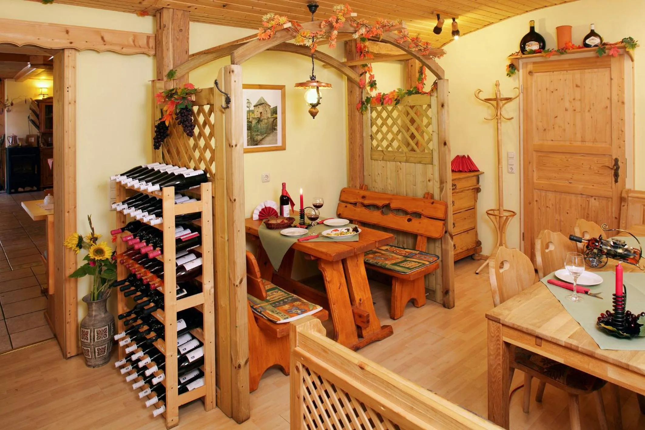 Restaurant/places to eat in Land- und Aktivhotel Altmühlaue