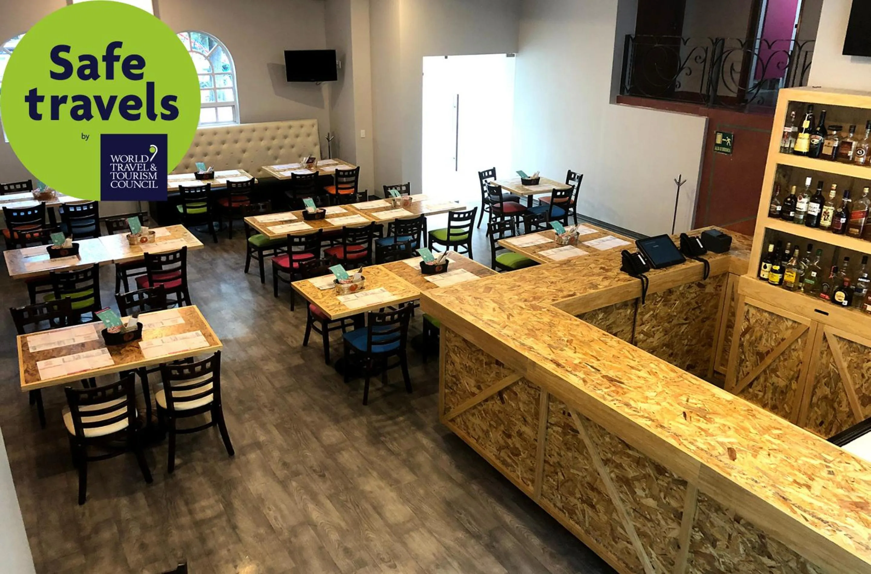 Dining area in Hotel MX congreso CDMX, Trademark Collection by Wyndham