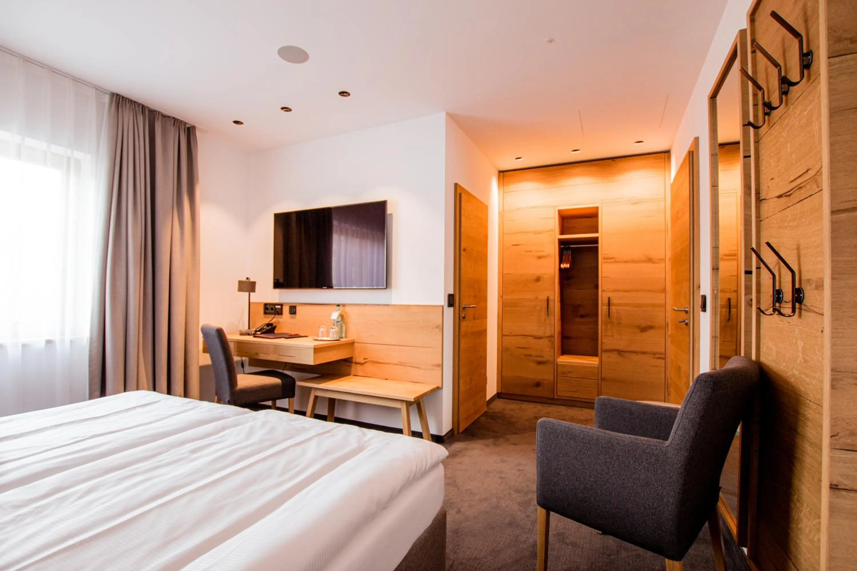 Photo of the whole room, Bed in Hotel Tannenhaus