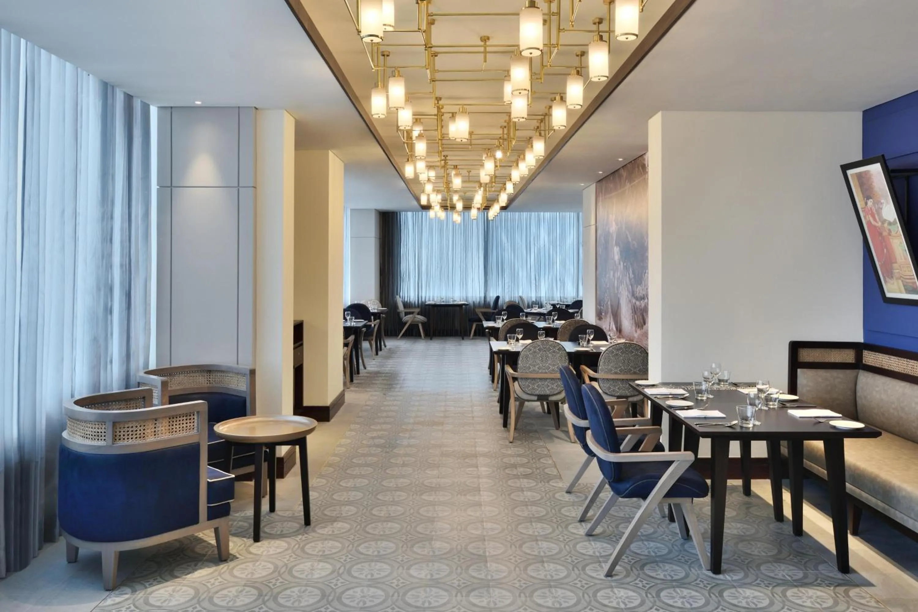 Restaurant/places to eat in Four Points by Sheraton Kochi Infopark