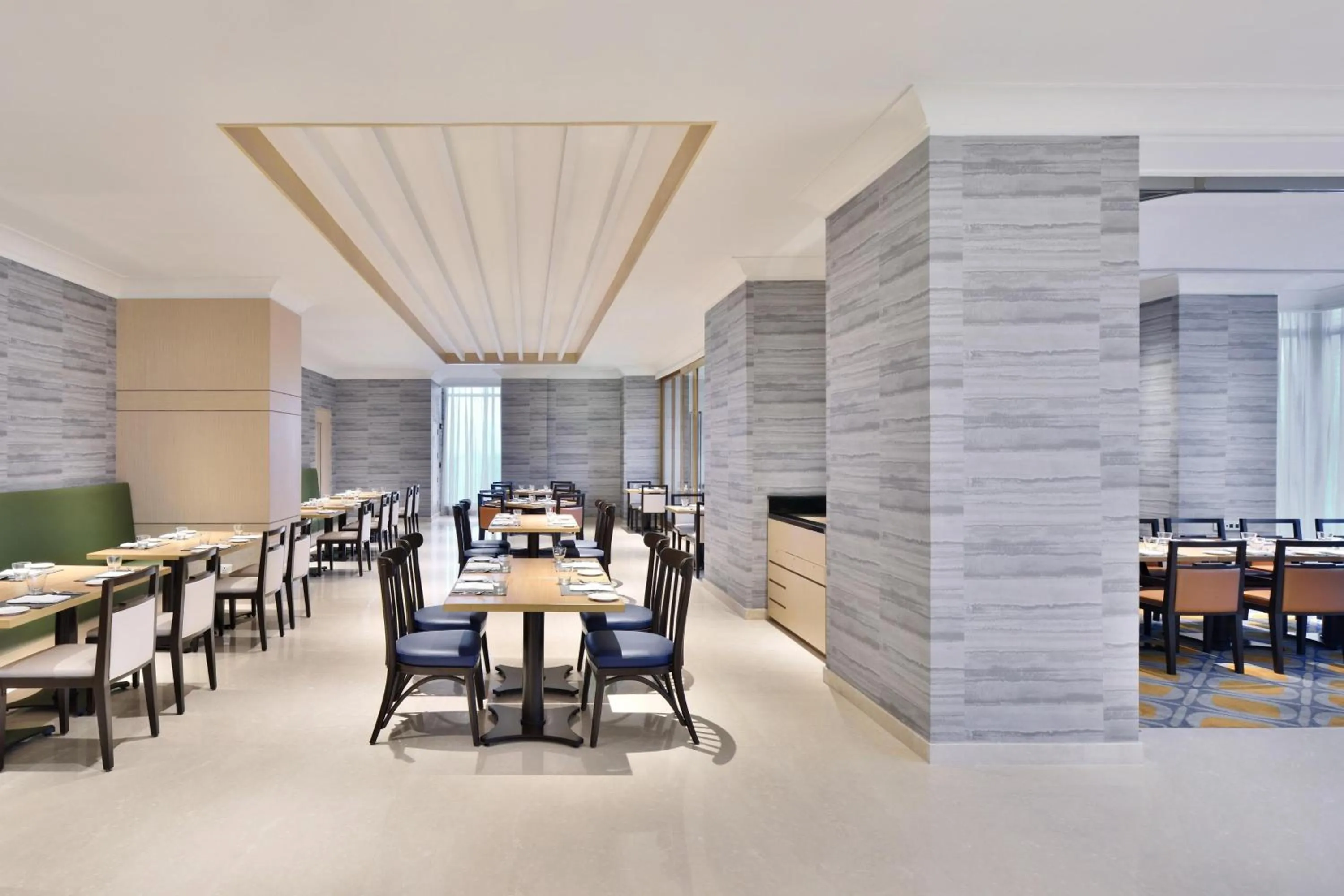 Restaurant/places to eat in Four Points by Sheraton Kochi Infopark