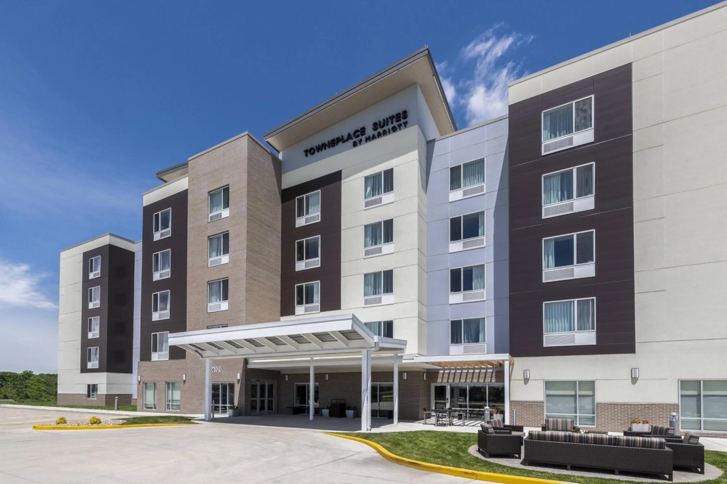 Property building in TownePlace Suites by Marriott St. Louis Edwardsville, IL