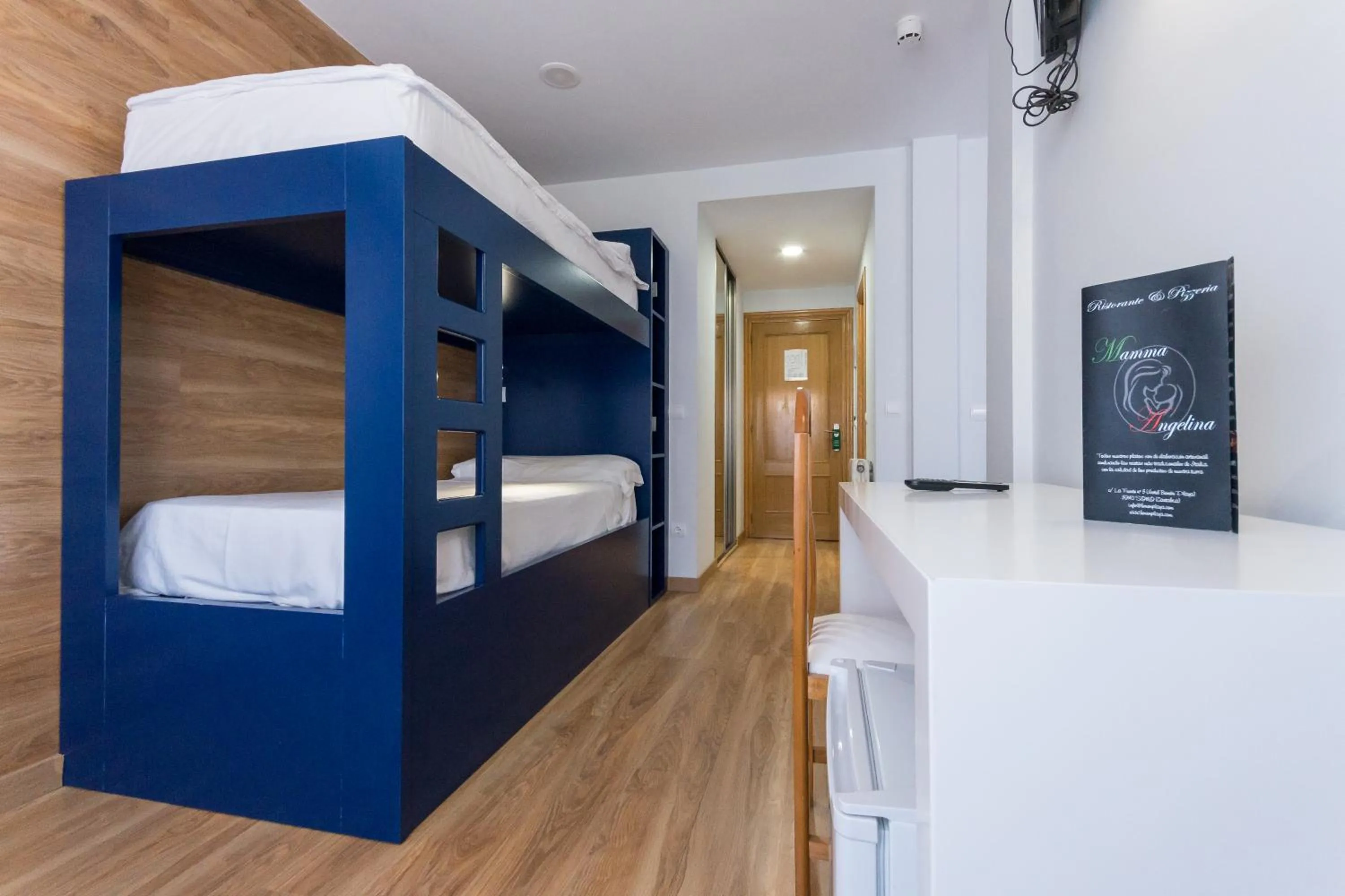 bunk bed, Bed in Hotel Bemon Playa