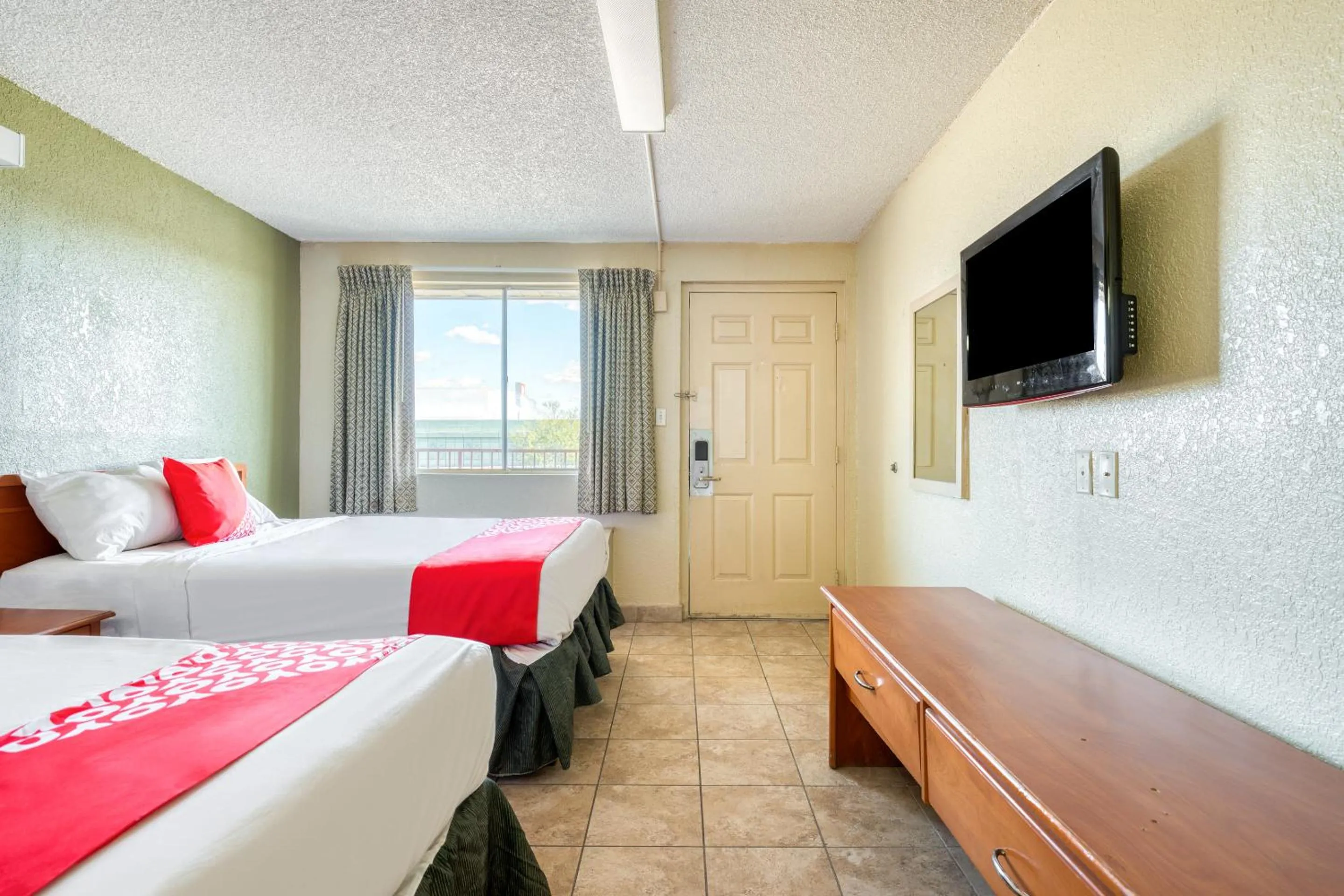 Bedroom in OYO Hotel Tucson Downtown