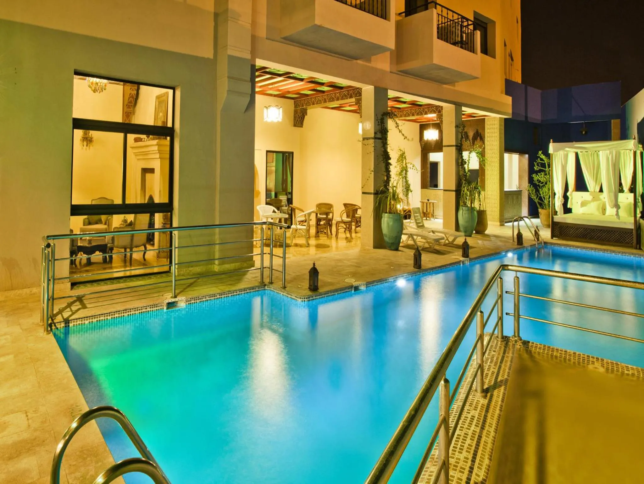 Swimming pool in Hotel Lawrence d'Arabie