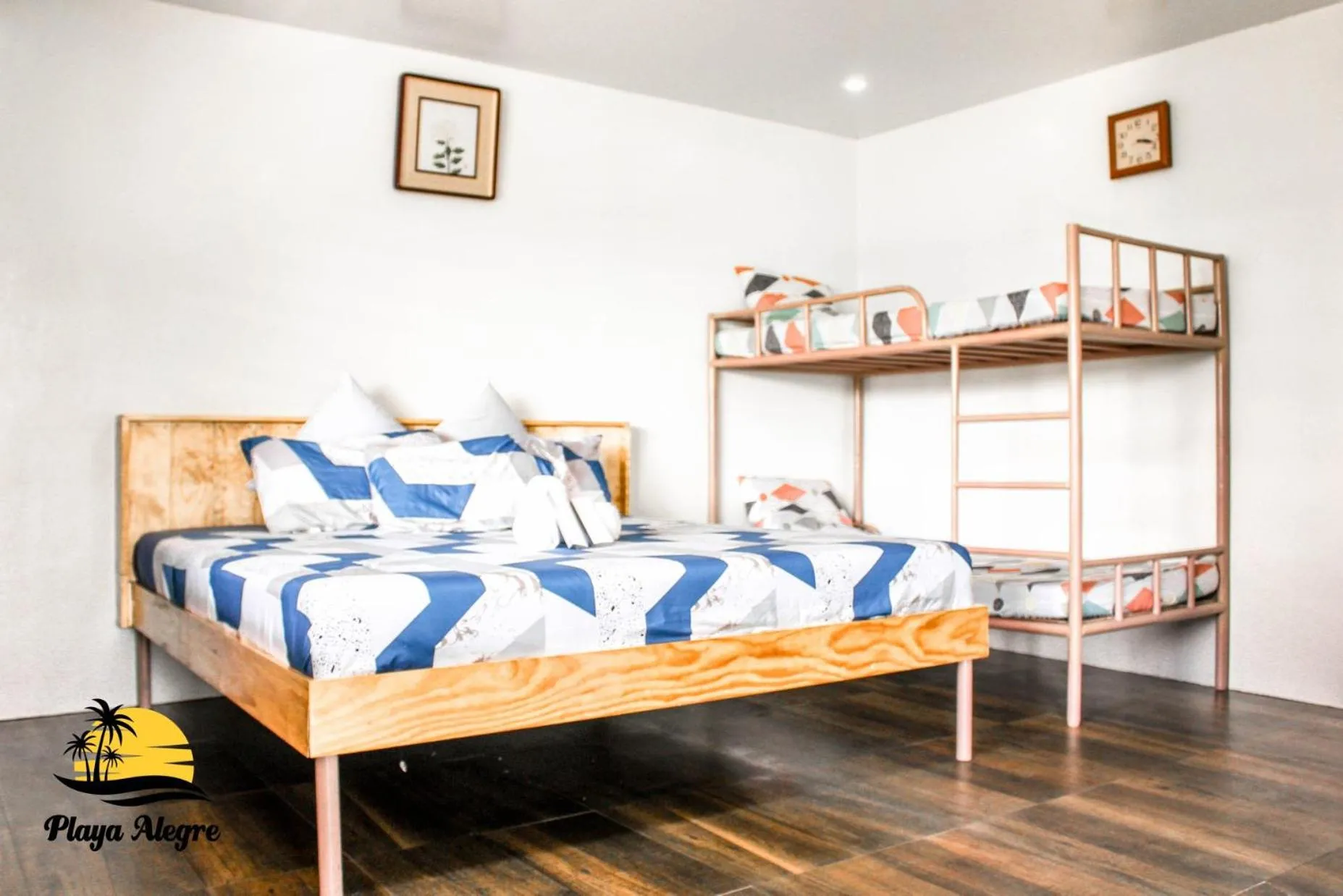 Bed in Playa Alegre Beach Resort & Restaurant