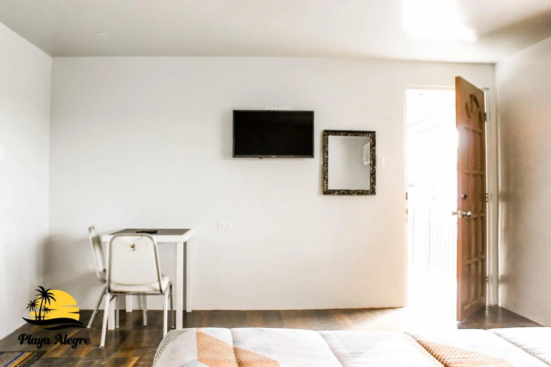 Bed in Playa Alegre Beach Resort & Restaurant