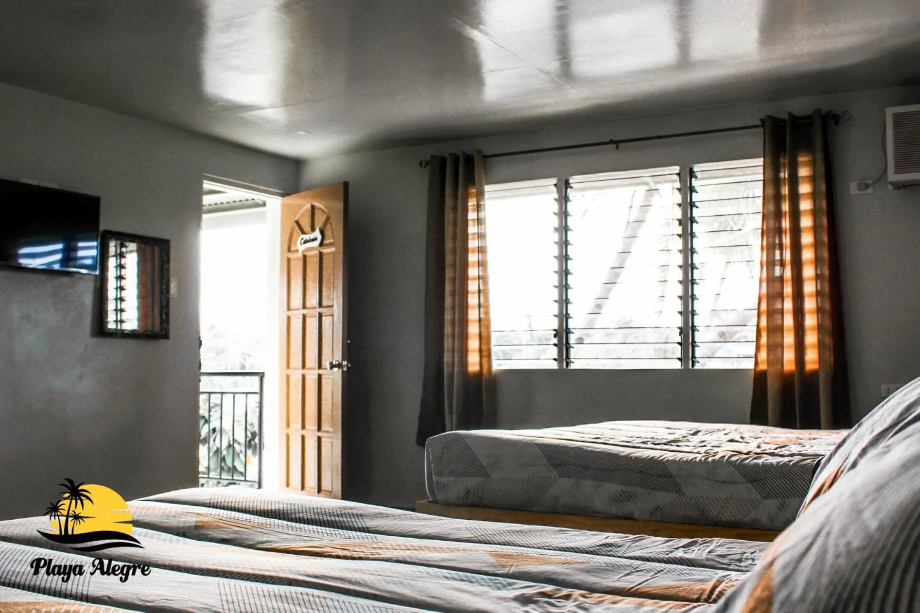 Bed in Playa Alegre Beach Resort & Restaurant