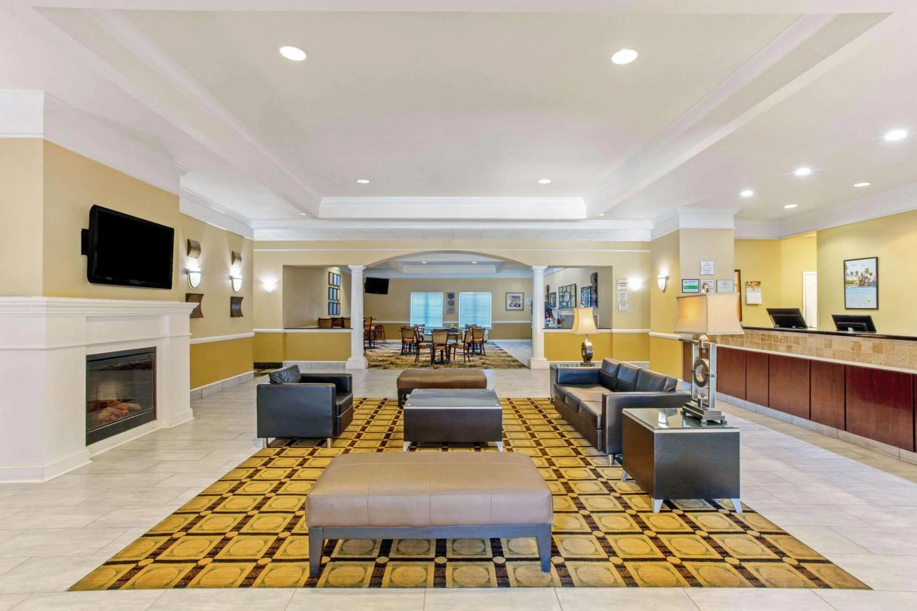 Lobby or reception in Stay Express Inn & Suites - Mobile, AL