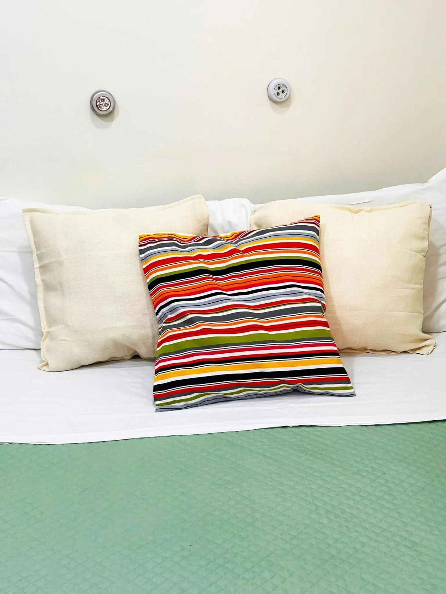 Decorative detail, Bed in ARIEL B&B